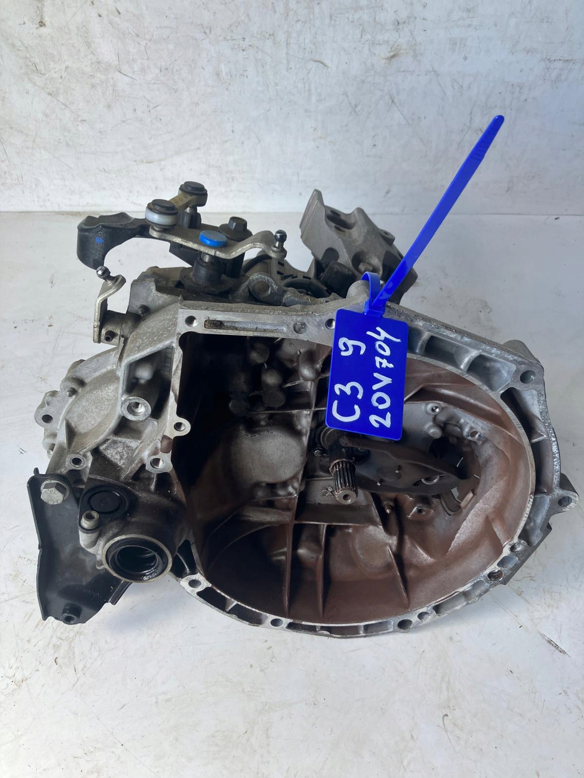 Getriebe CITROEN PEUGEOT OPEL 1.2 VTI 20A704