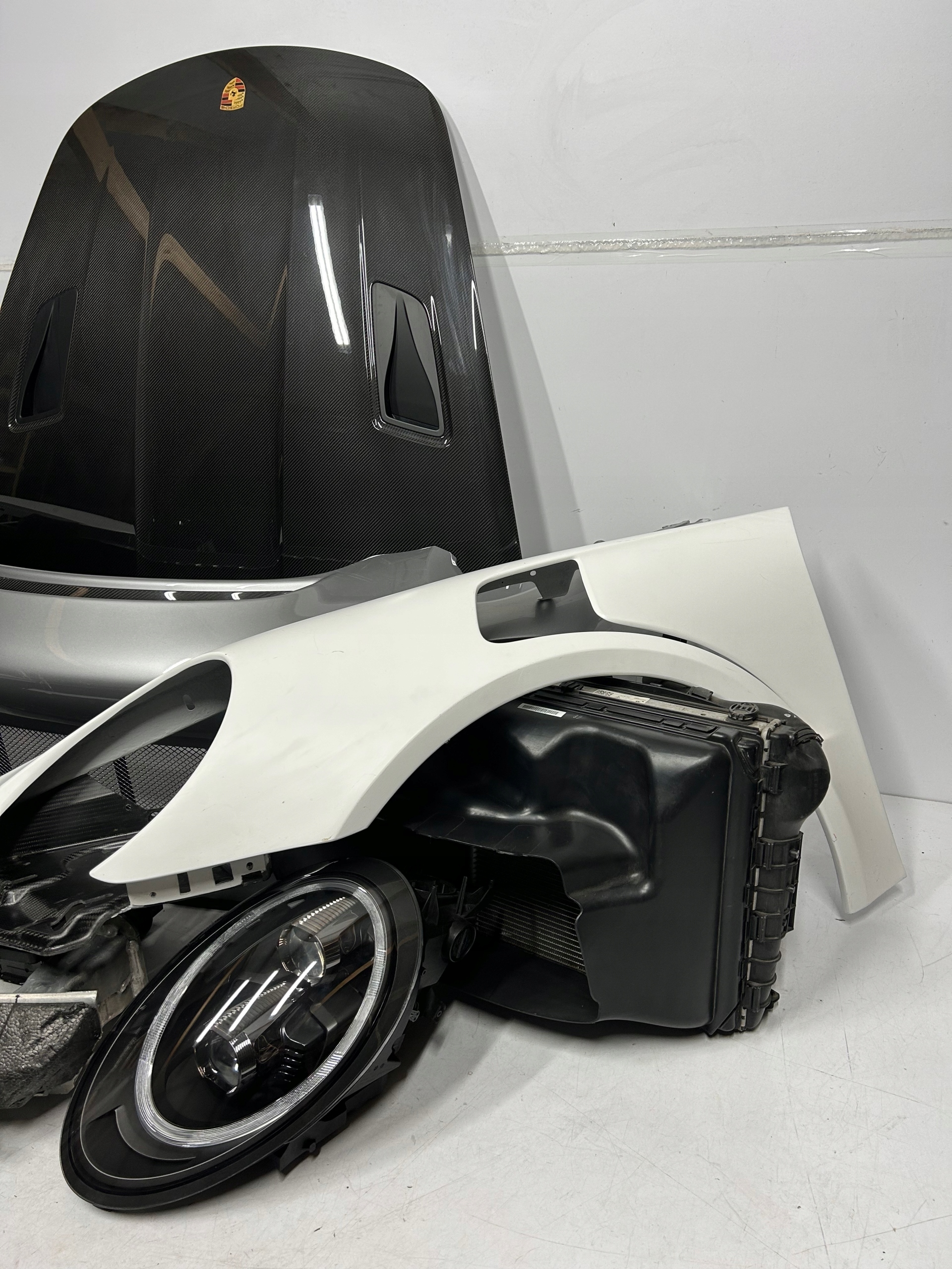 fender front left, right Fender Porsche 991 GT2 RS