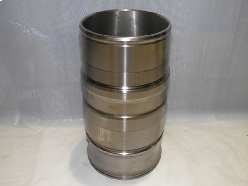 Pouzdro Cyl.scania 124 DSC12.01/02 Euro 2/3 96- F I127MM Mahle 061WN17