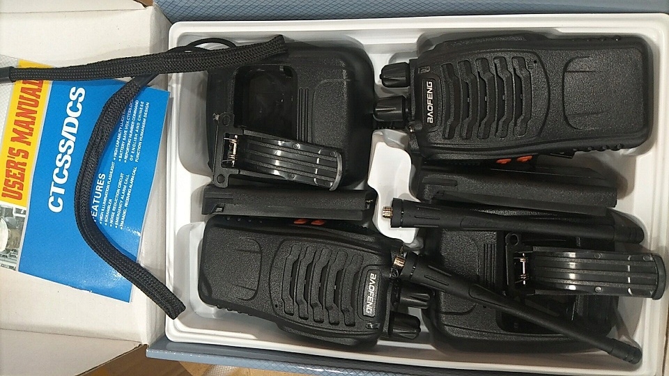 2x BAOFENG BF-888S KRÓTKOFALÓWKI WALKIE TALKIE Maksymalny zasięg 5 km