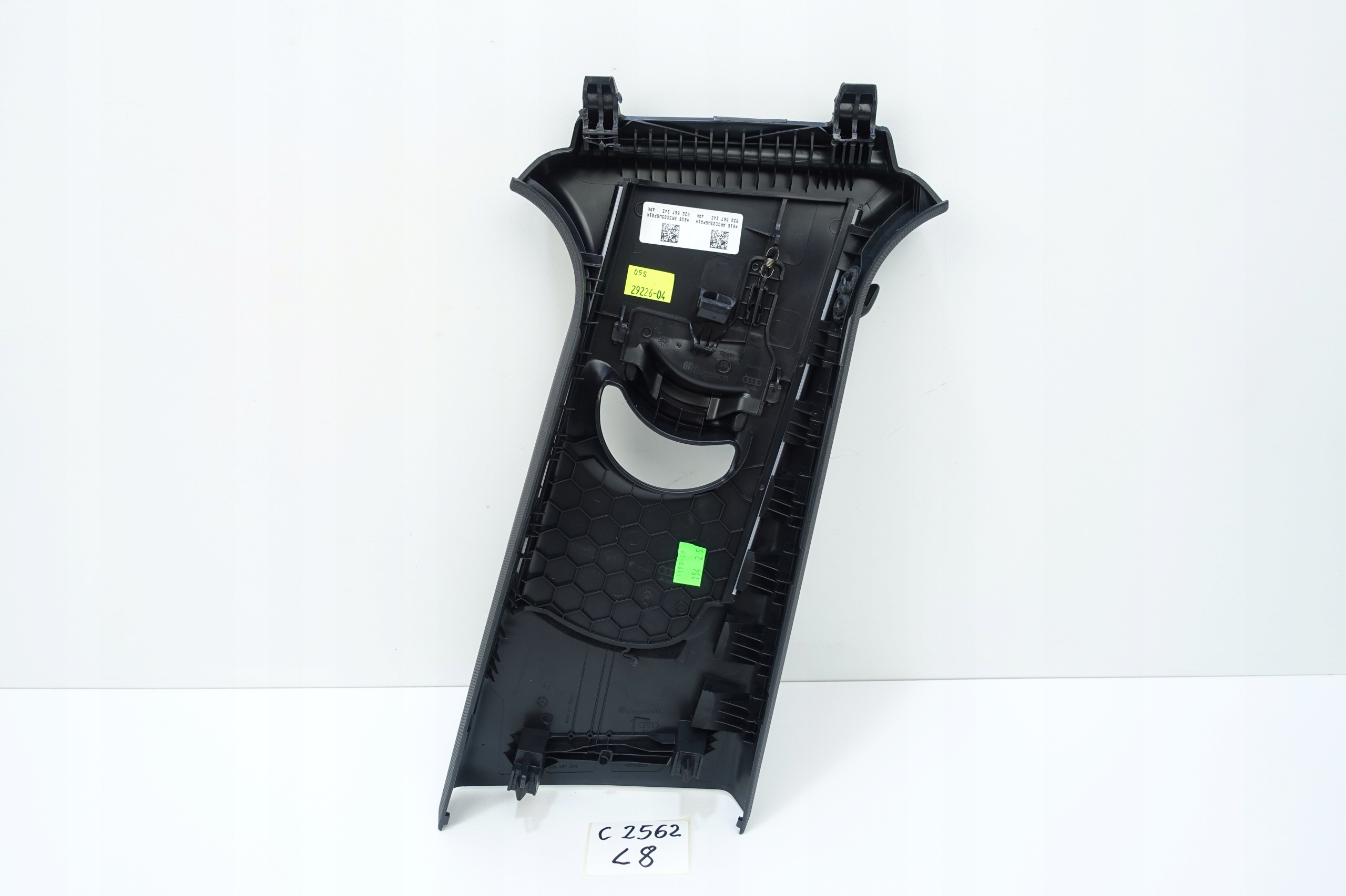cover SLUPKA left black AUDI A1 II 82A 2019