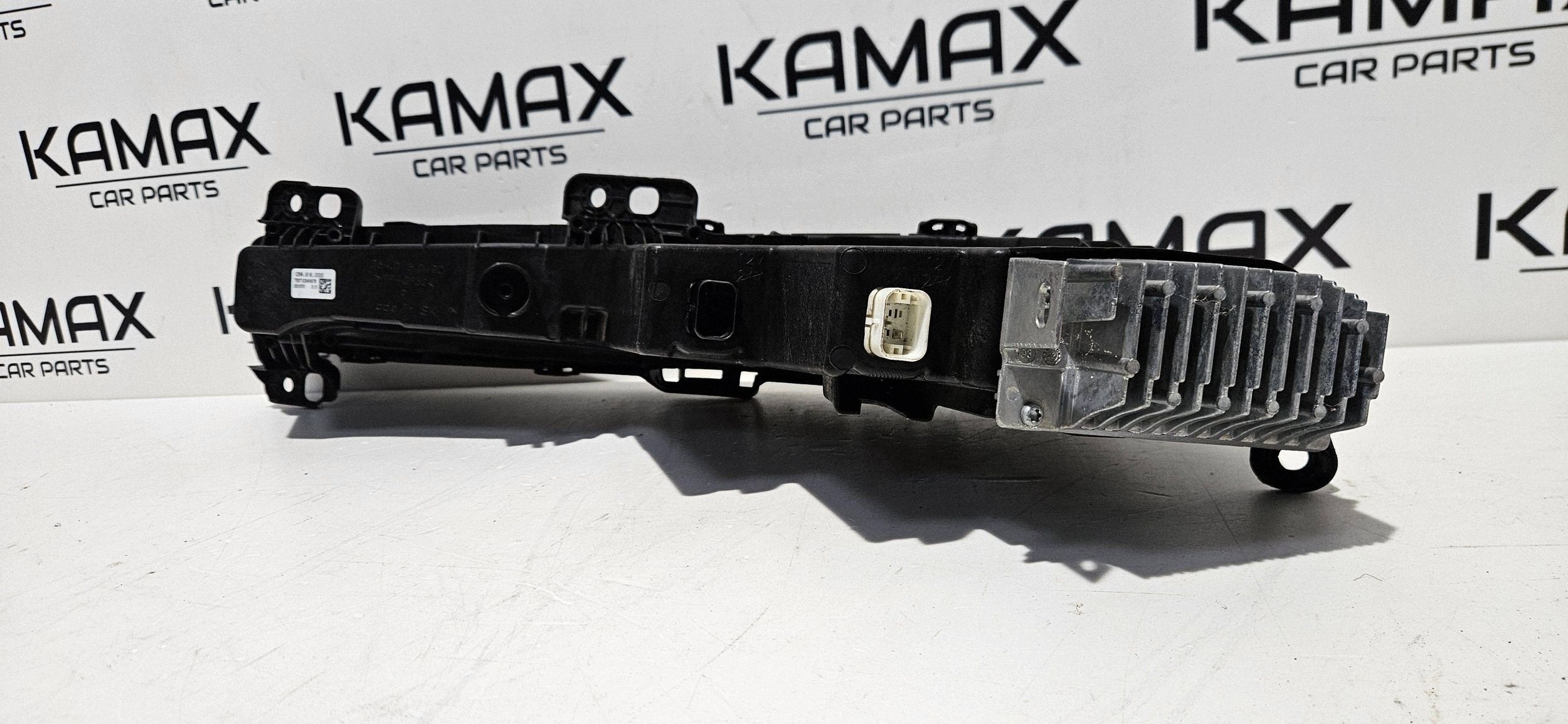 light right front LED DRL BMW 7 G70 I70 original EUROPA 9450079