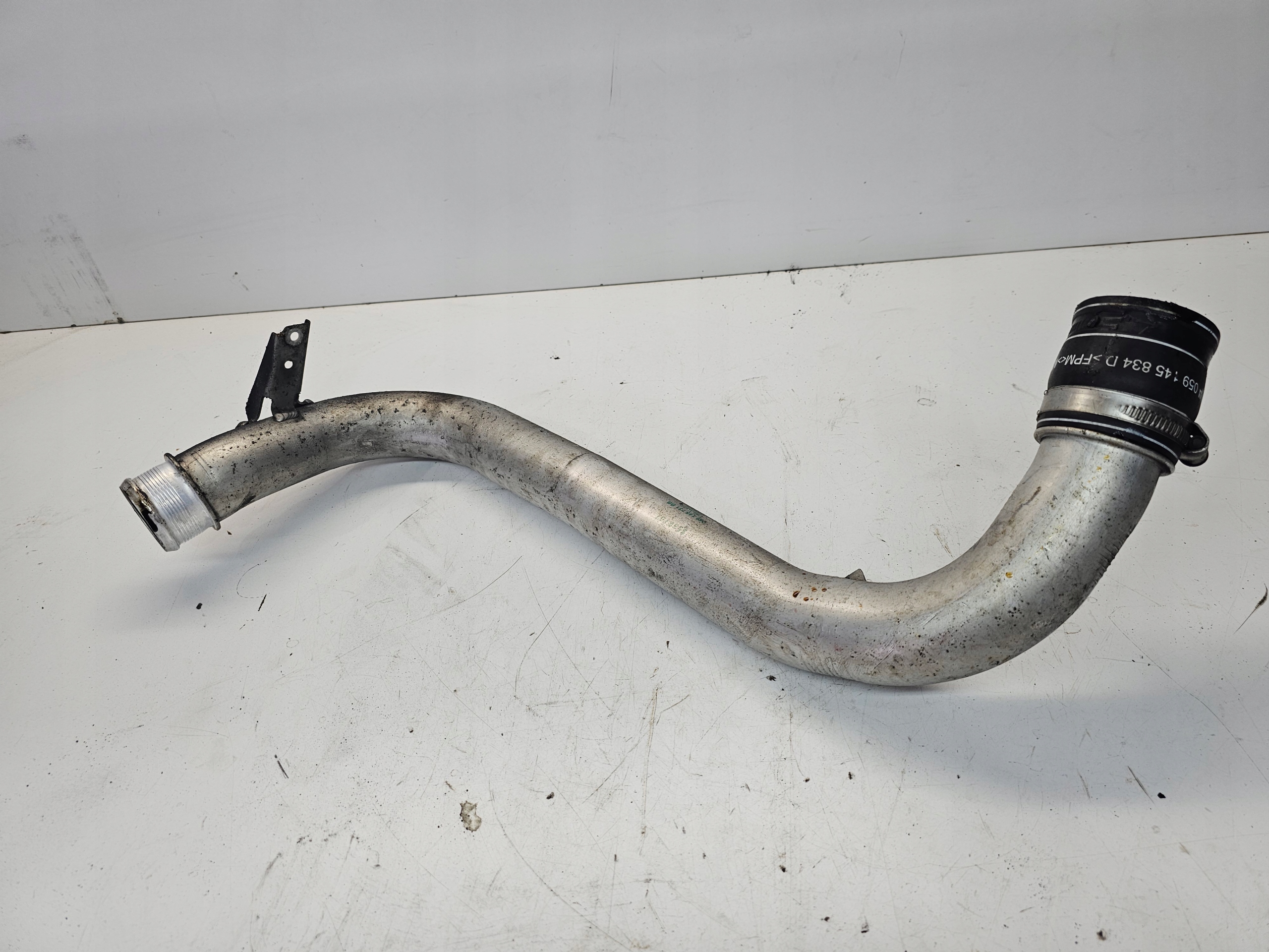 RÚRA INTERCOOLERA AUDI A4 B8 A5 Q5 2.7 3.0 TDI 059145731BB
