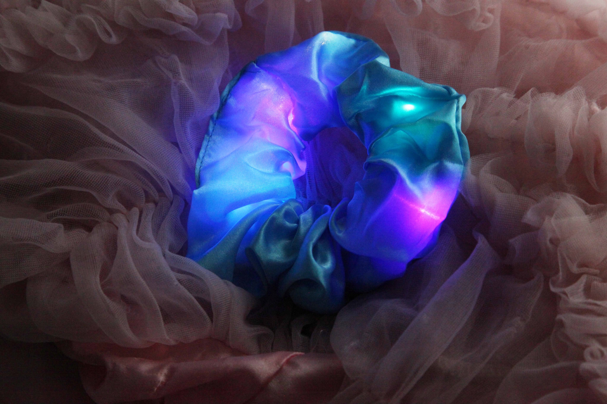 Gumka Frotka SCRUNCHIE do włosów LED!!! HIT!!! Rodzaj pojedyncza gumka