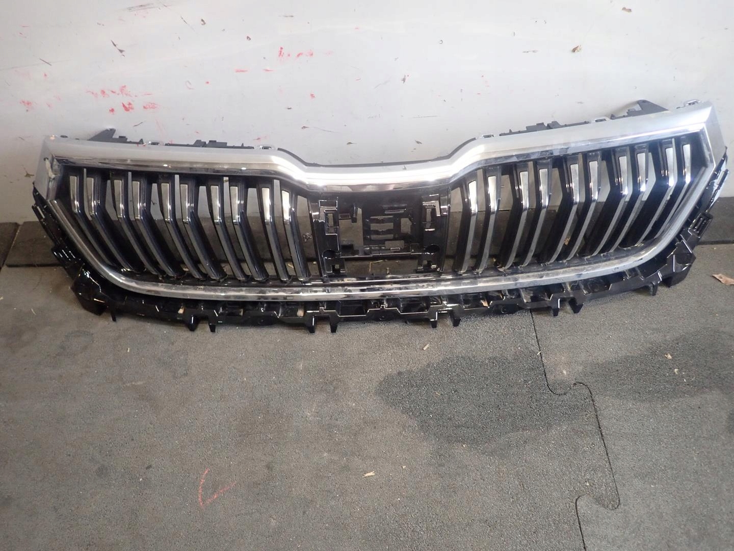 GRILL SKODA KODIAQ LIFT 2021