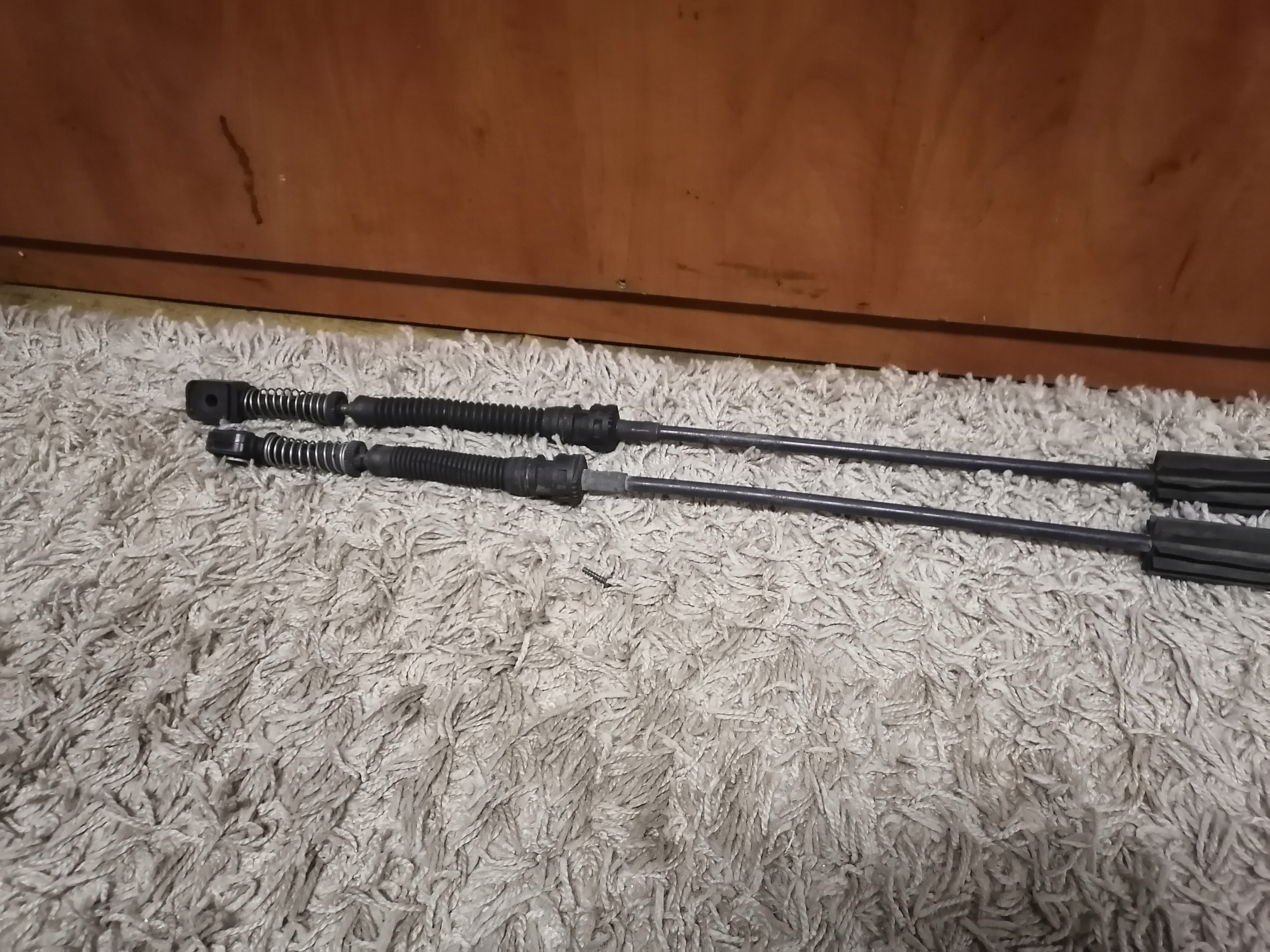 Câble Levier Mécanisme levier vitesse Engrenage Gauche GOLF 1K0711265L