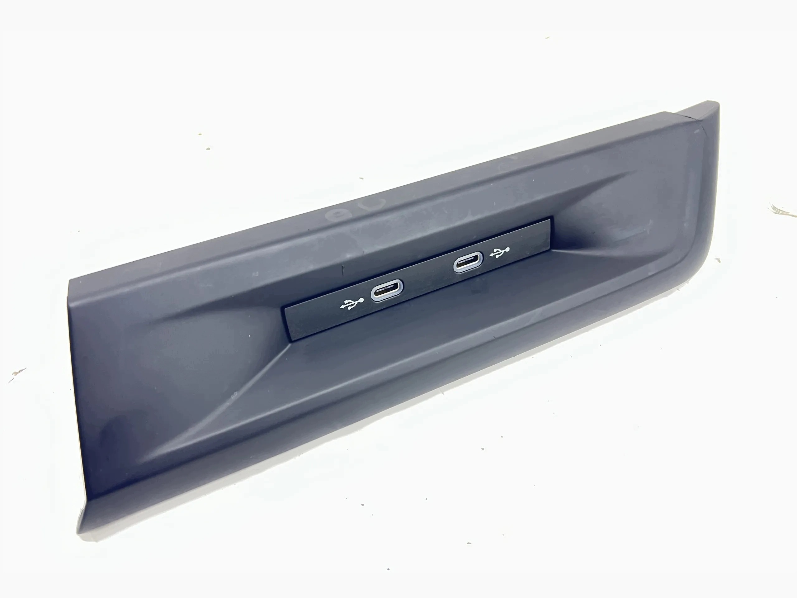 VW GOLF 8 VIII adapter USB PORT USB 5na035700