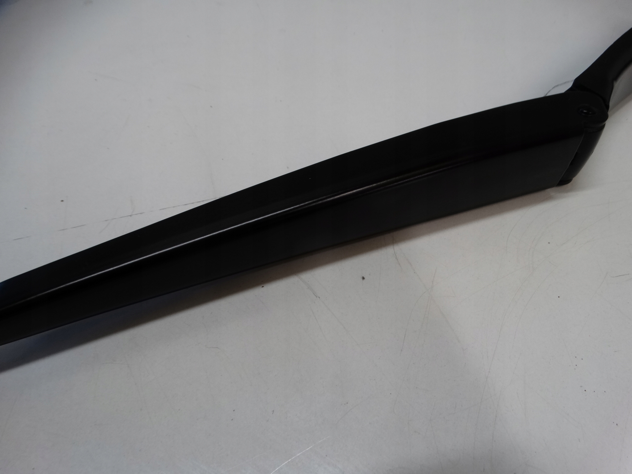 wiper arm front VW GOLF VI 101955409