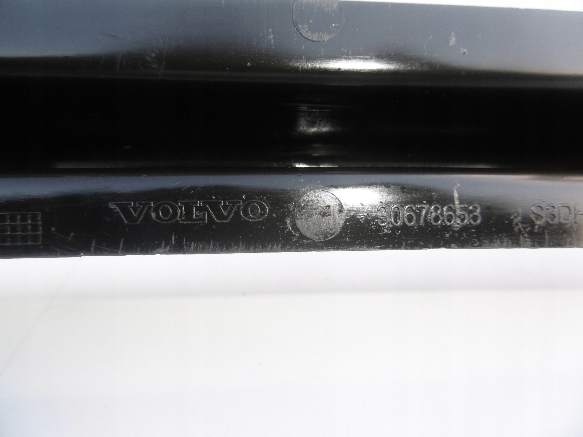 Support Support plaque Pare choc Arrière VOLVO V70 III XC70 II