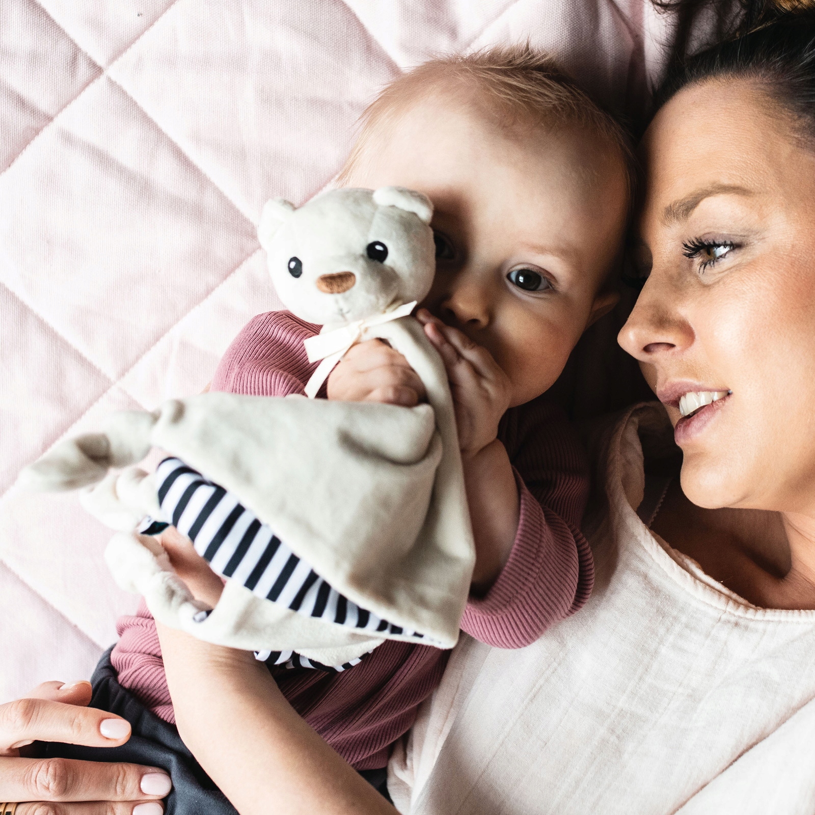 MIŚ PRZYTULANKA KOCYK DouDou WHISBEAR Julek przytulanka dla niemowlaka EAN (GTIN) 5907784645098