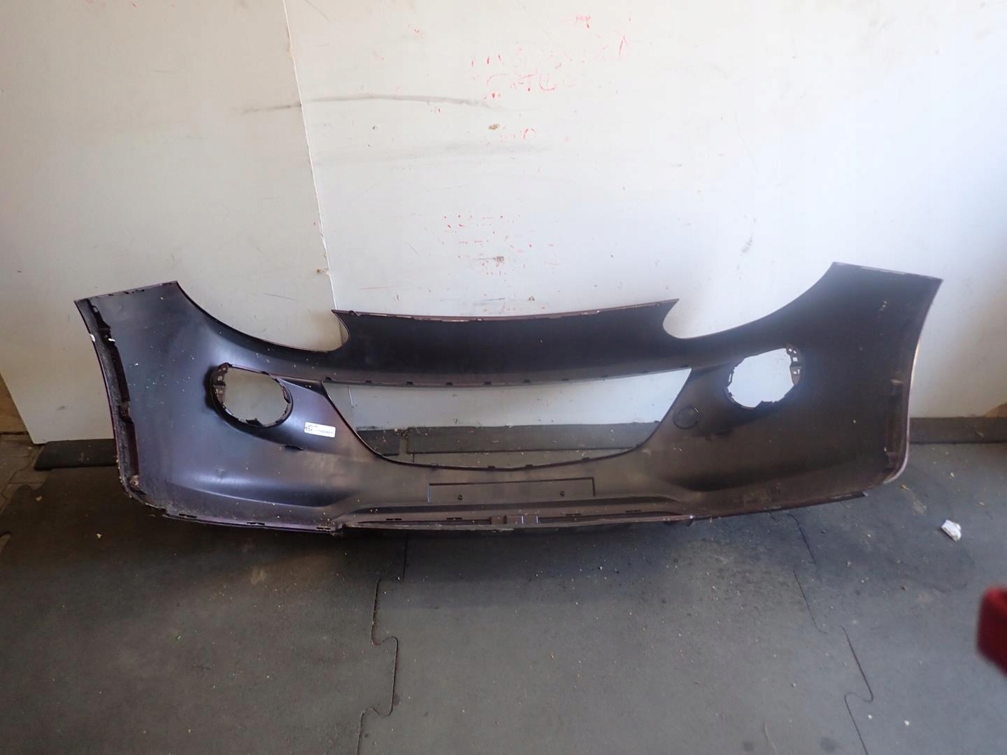 nárazník předek přední OPEL ADAM 2013- 13355266