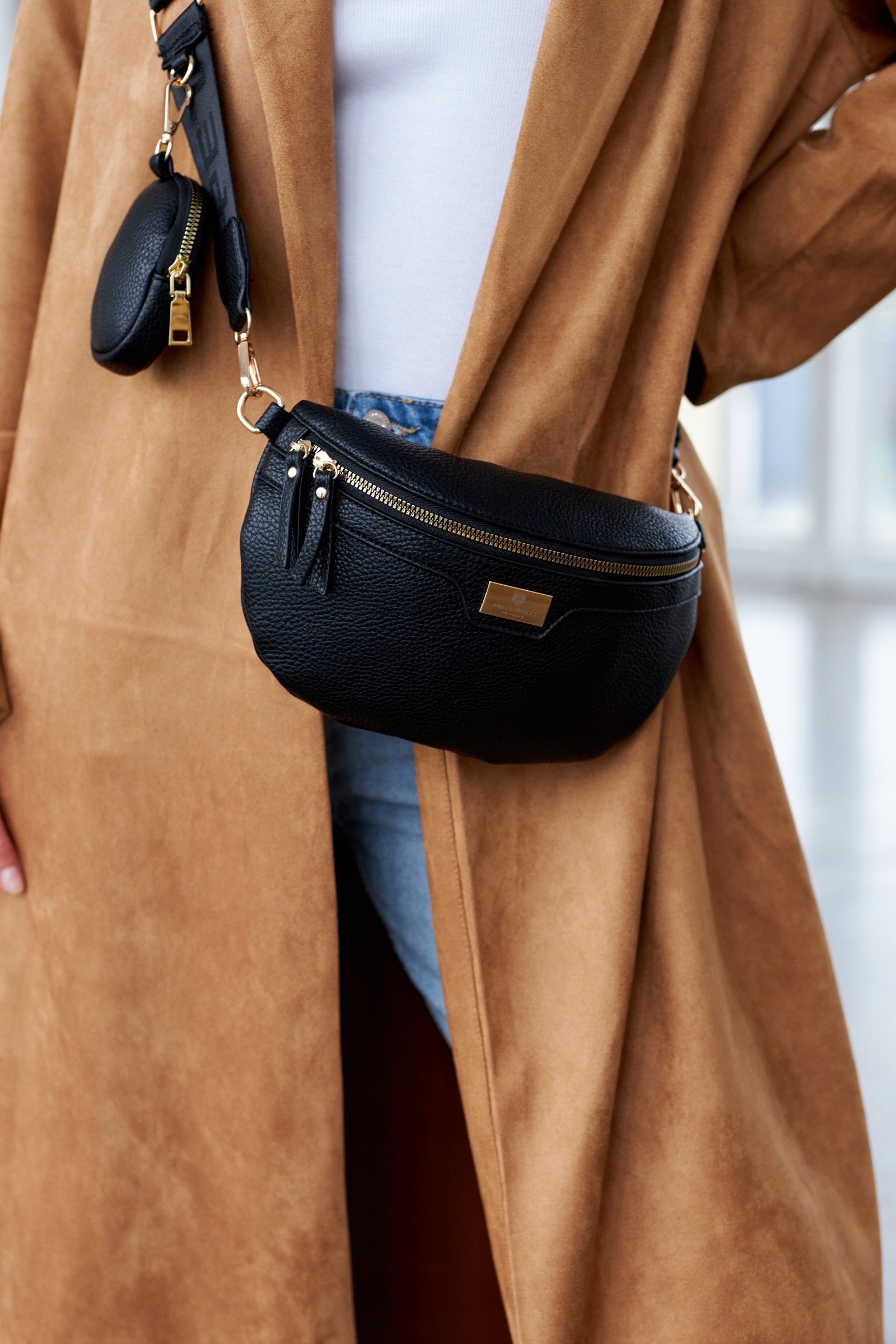 PETERSON nerka damska miejska saszetka listonoszka Materiał dominujący skóra ekologiczna