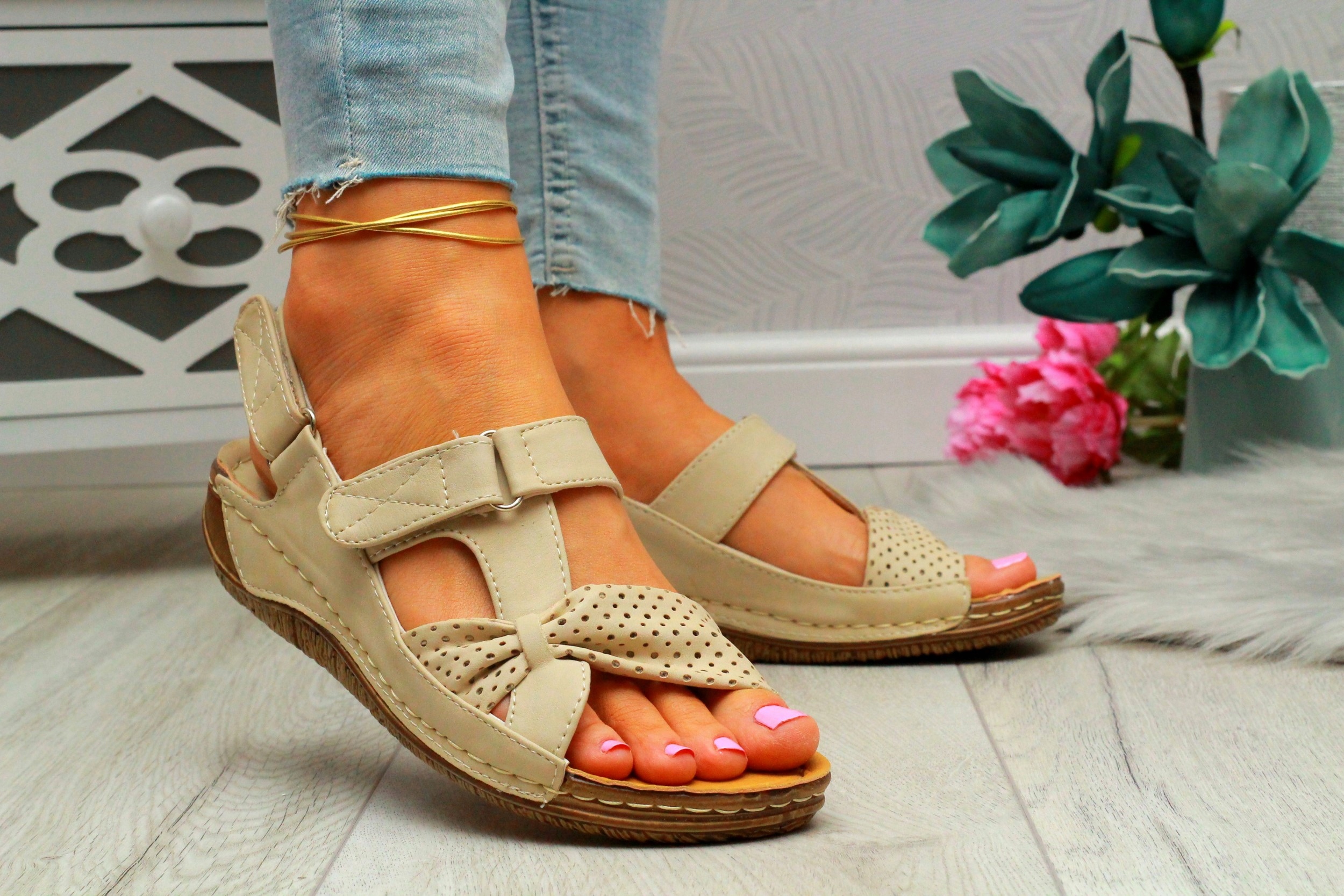 SANDAŁY DAMSKIE WYGODNE NA RZEP ELEGANCKIE SZYTE Rozmiar 38