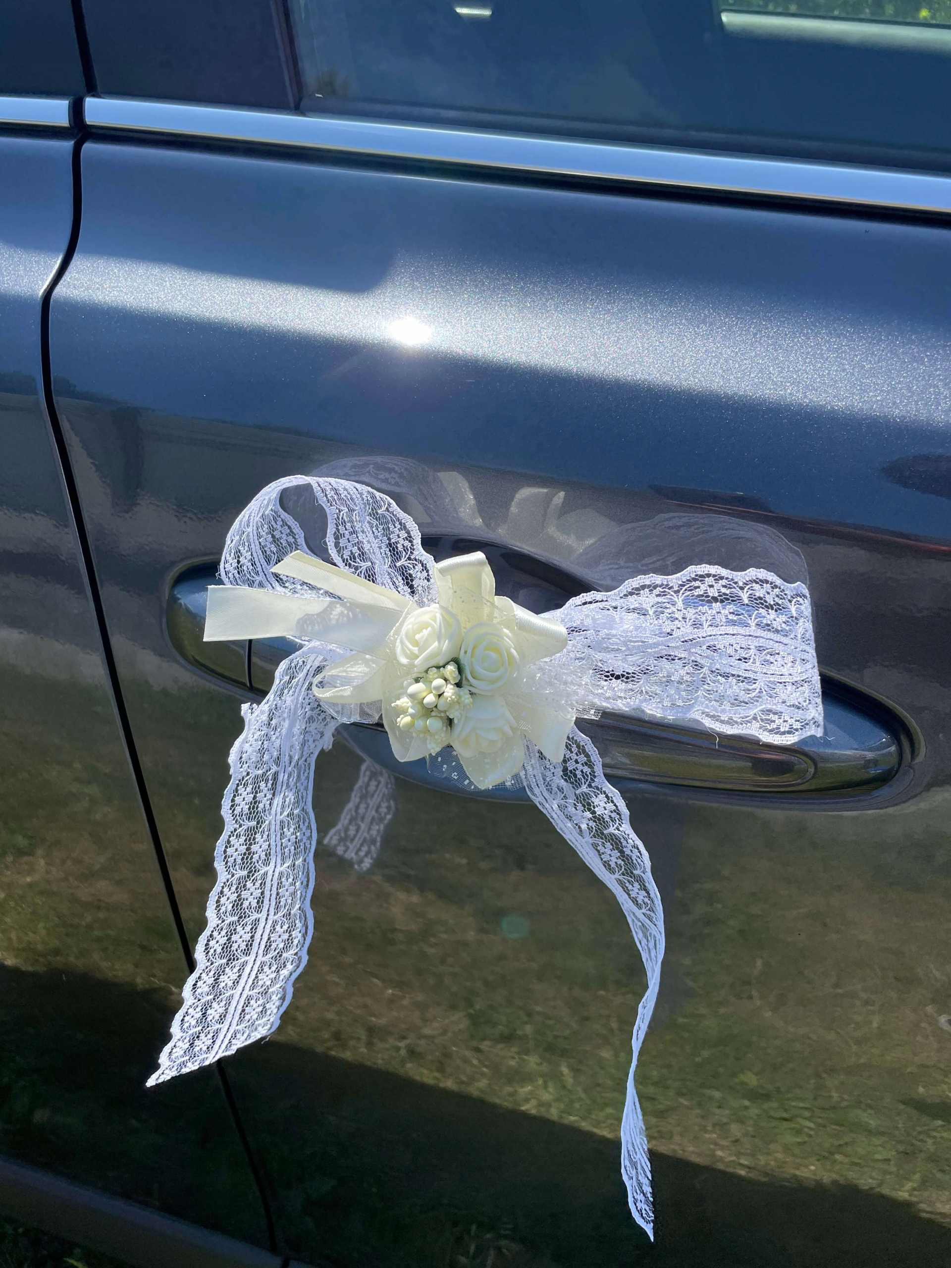 Kokarda dekoracja samochodu / krzeseł ślub krem