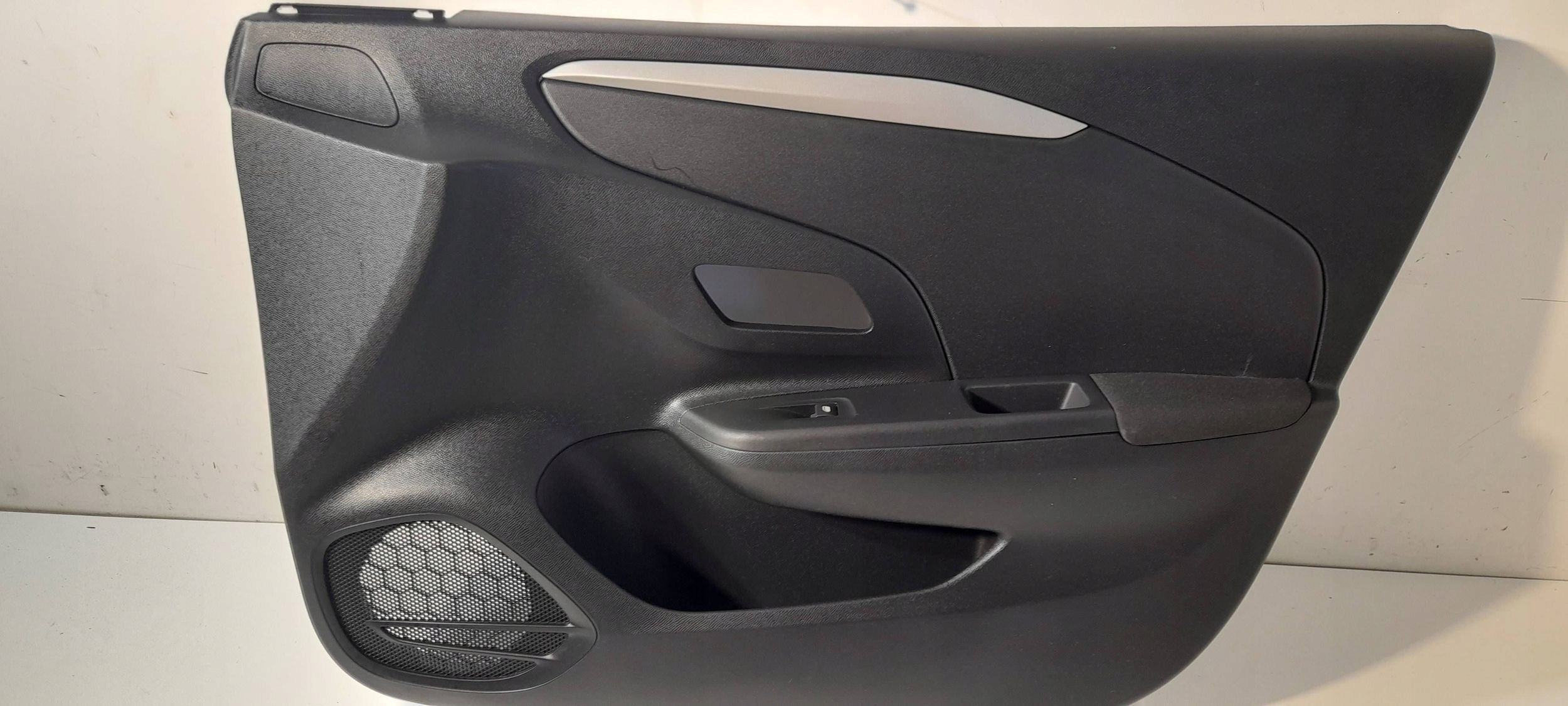 Opel Corsa F side door front right 93476749 (ET75)