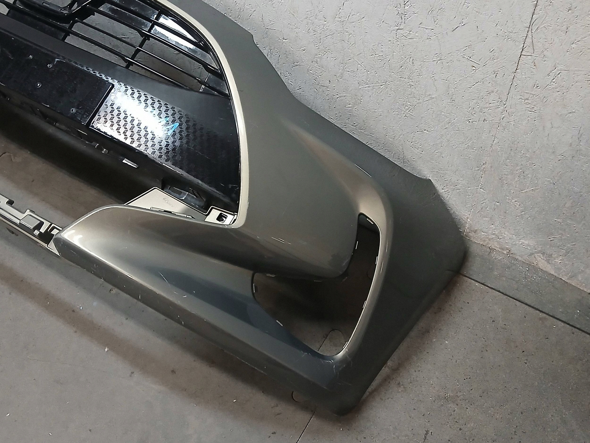 nárazník předek TOYOTA YARIS IV 4 20