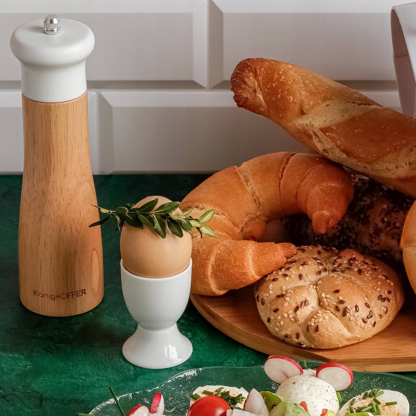 Biała PODSTAWKA NA JAJKO kieliszek CERAMIKA stojak Stan opakowania oryginalne