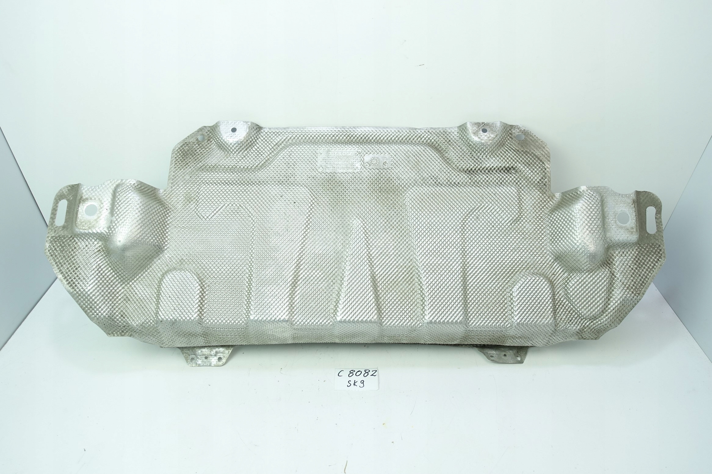 32262065 - ТЕПЛОВИЙ ЩИТ ВИХЛОПУ ГЛУШНИКА VOLVO XC40