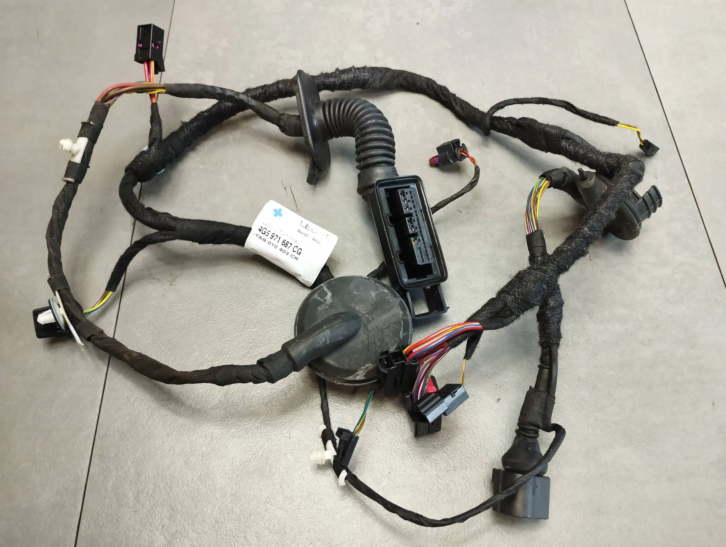 Audi A6 C7 4G bundle door right rear part 4G5971687CG