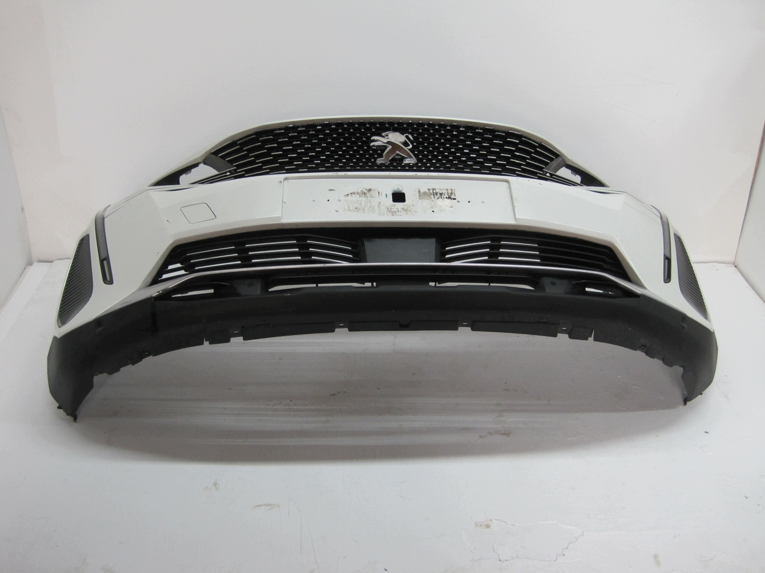 bumper PEUGEOT 3008 II LIFT 6 PDC 23R front front
