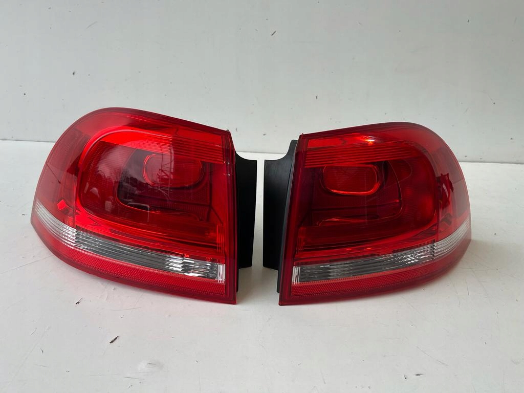 VW TOUAREGp6 ФАРА ПРАВА ЛЕВА ЗАД. ОРИГИНАЛ