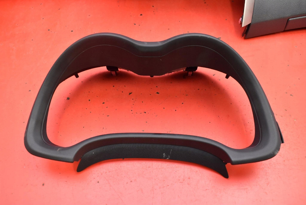 dashboard instrument panel console cockpit airbag EU TOYOTA COROLLA E140 06-10