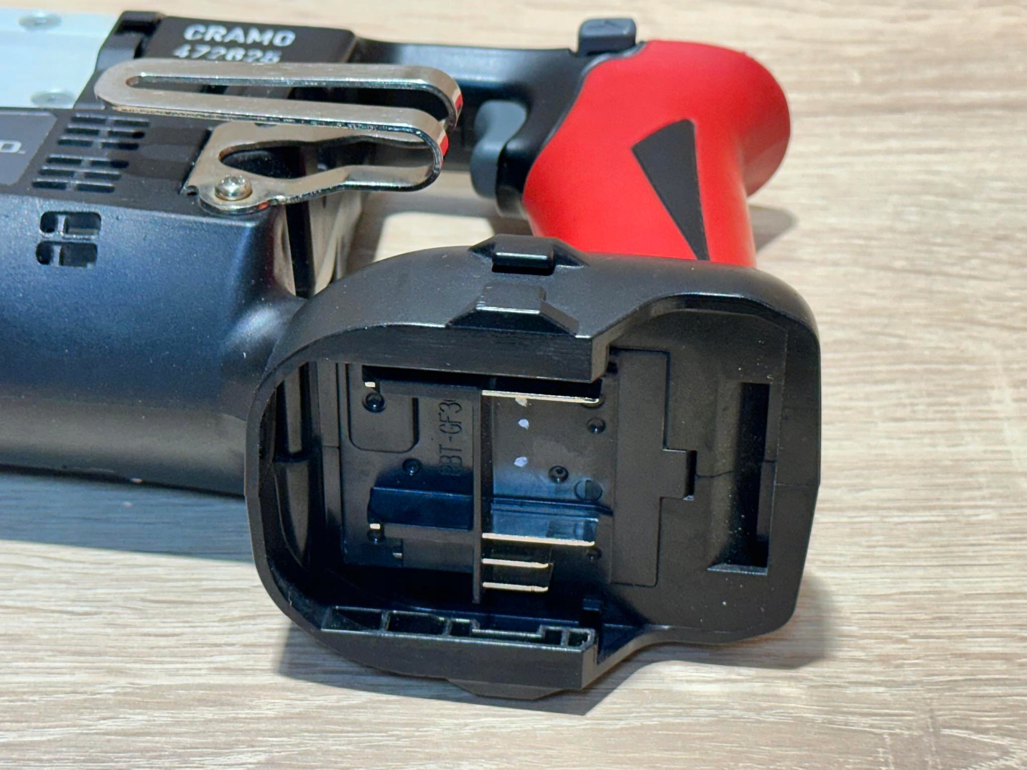 Wkrętarka akumulatorowa do regipsu MAX PJCD551 Pojemność akumulatora 3 Ah