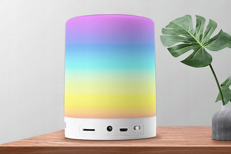 KOLOROWA LAMPKA LED RGB Z GŁOŚNIKIEM BLUETOTH DYSKOTEKOWA DO POKOJU DZIECKA Marka Decorya