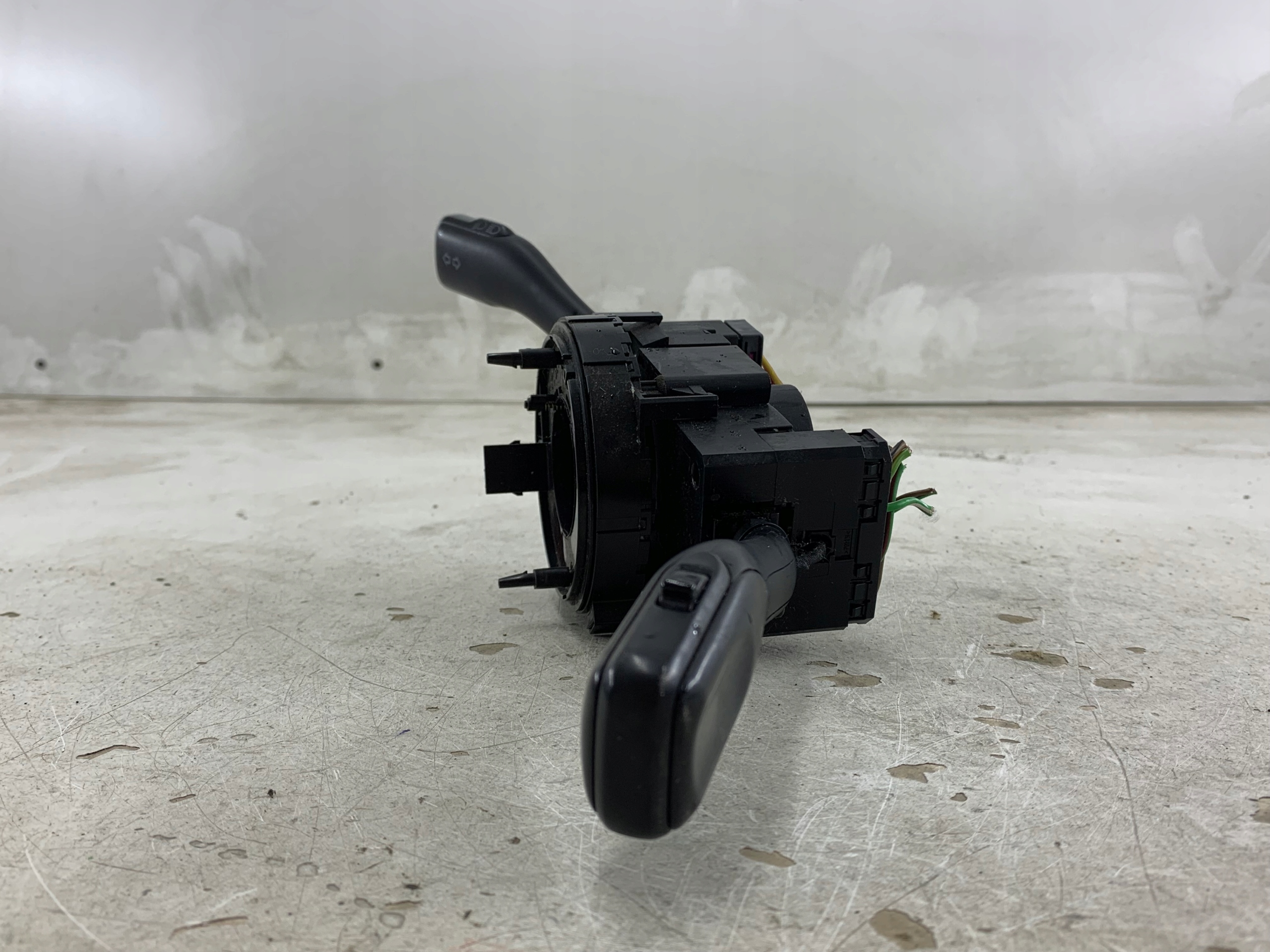 AUDI A3 8L VW GOLF IV FABIA and PASSAT B5 steering wheel levers and controls ring