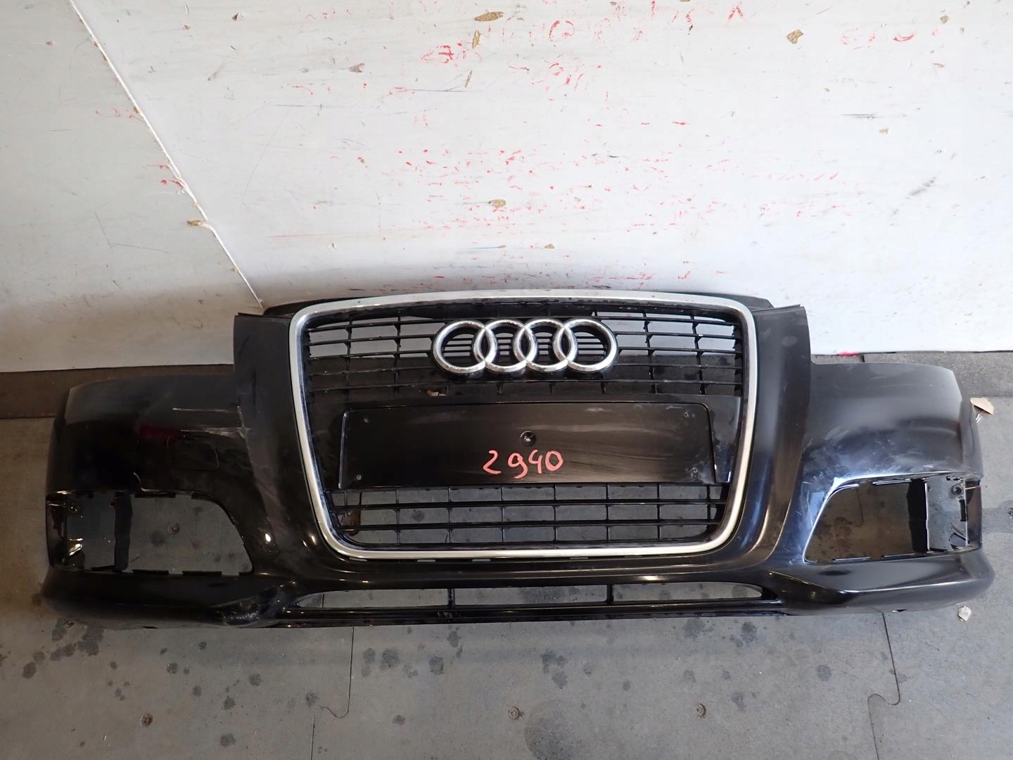 бампер передний Audi A3 2008-2012 8P0807437H