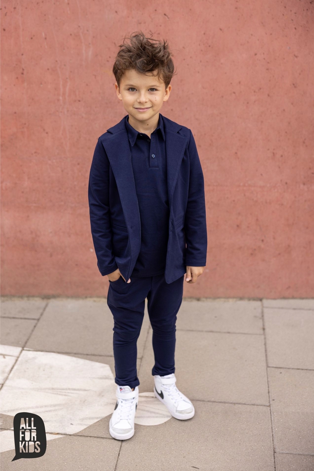 MARYNARKA WIZYTOWA CHŁOPIĘCA SPORTOWA ELEGANCJA granatowa 140/146 G7C Fason slim