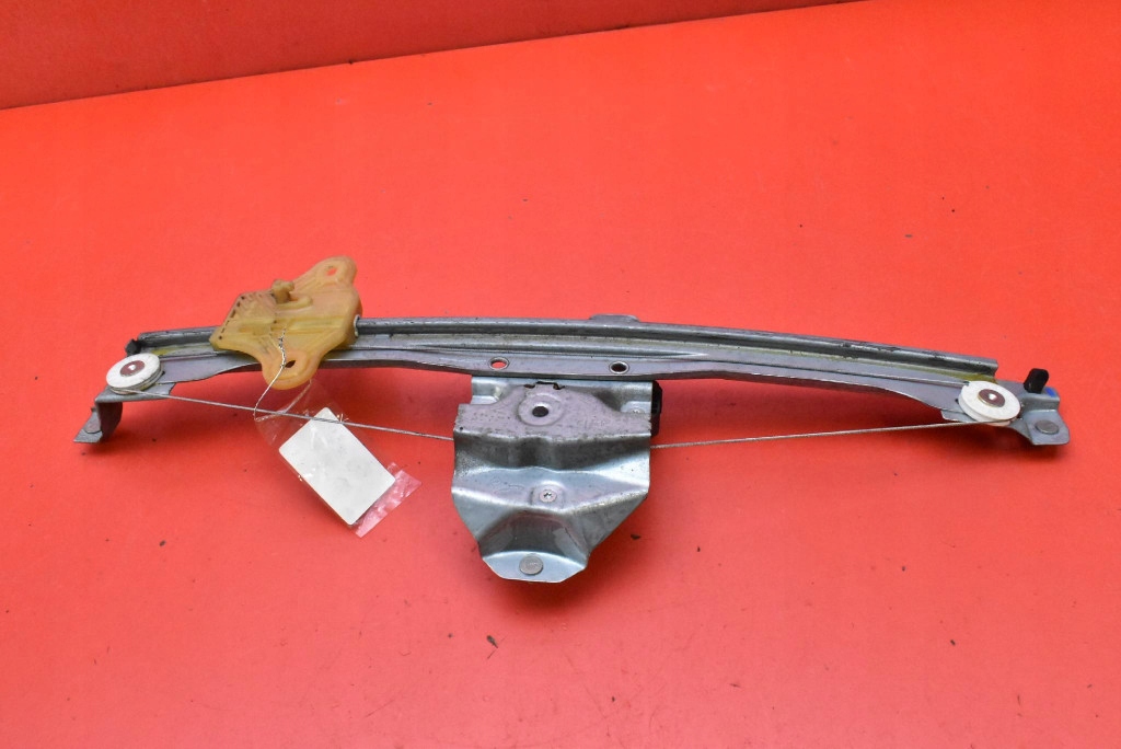 window regulator right front EU 807200713R RENAULT CAPTUR 1 and 13-17