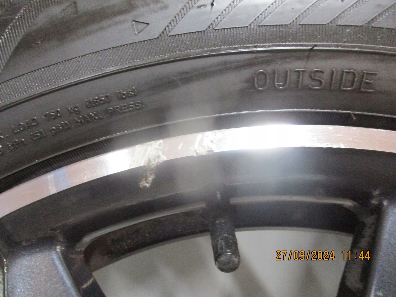 wheels discs tyres PEUGEOT 3008 II R18 M+S 6MM
