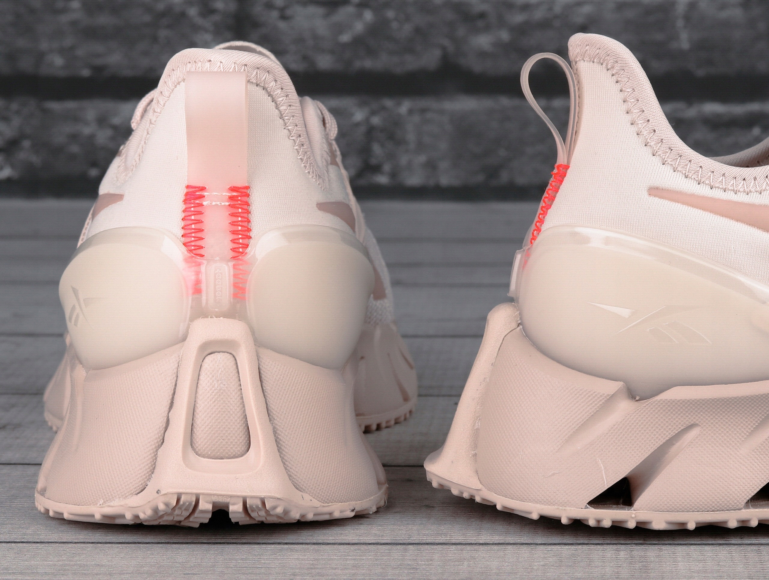 Buty damskie Reebok ZIG KINETICA 3 HR1321 Model SPORTOWE ADIDASY SNEAKERSY TRENINGOWE