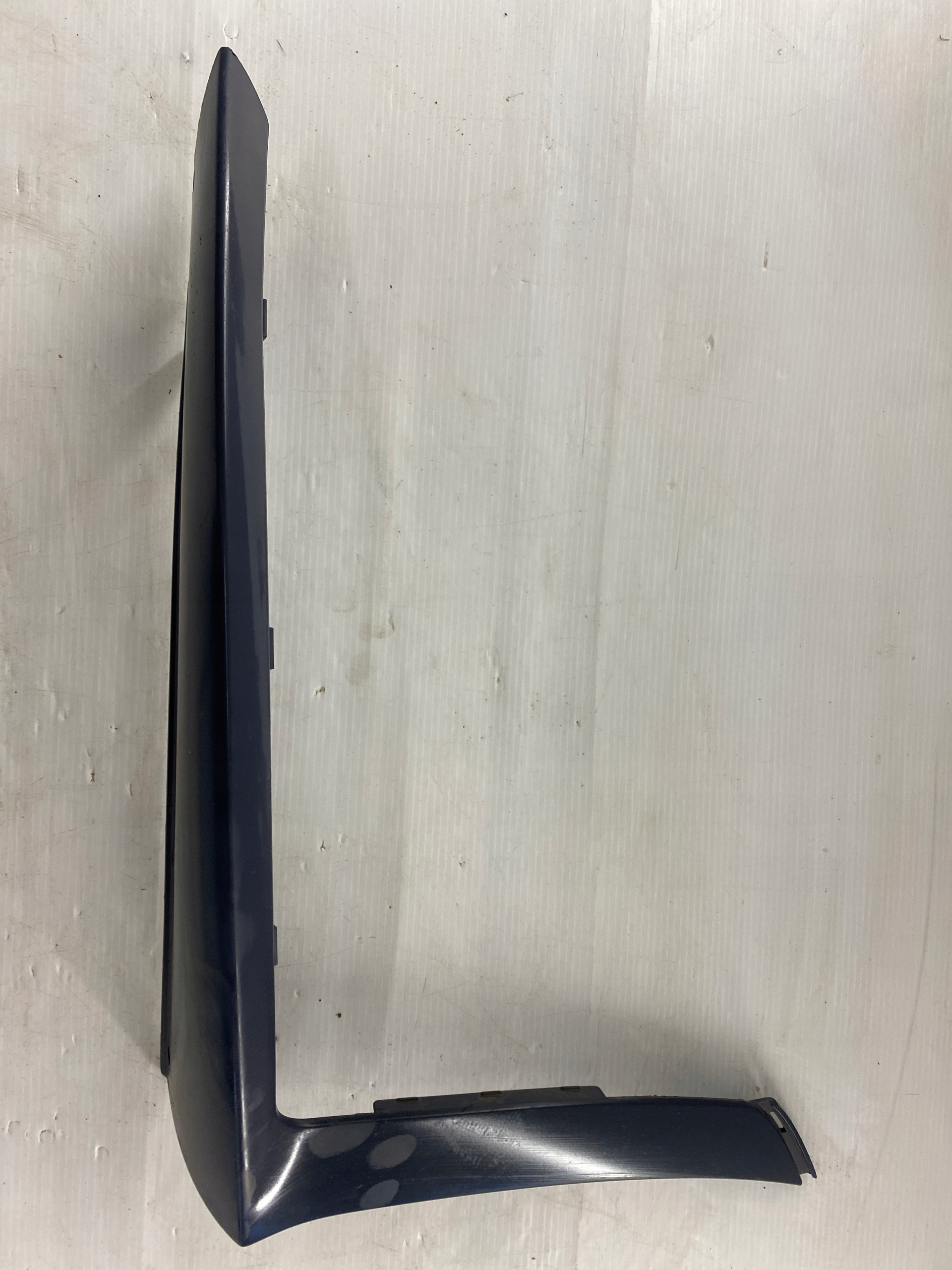 MERCEDES CLA 118 AMG A1188855101 LISTWA ZDERZAKA LEWA PRZÓD NOWA OE