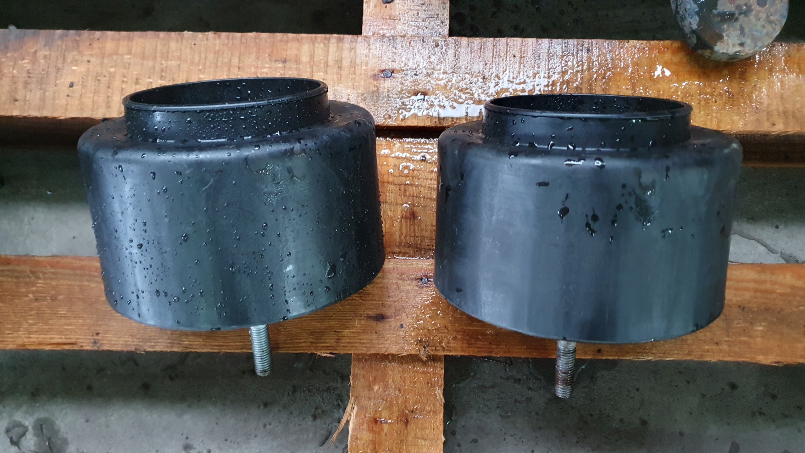 2893312 - Подушка Iveco Stralis