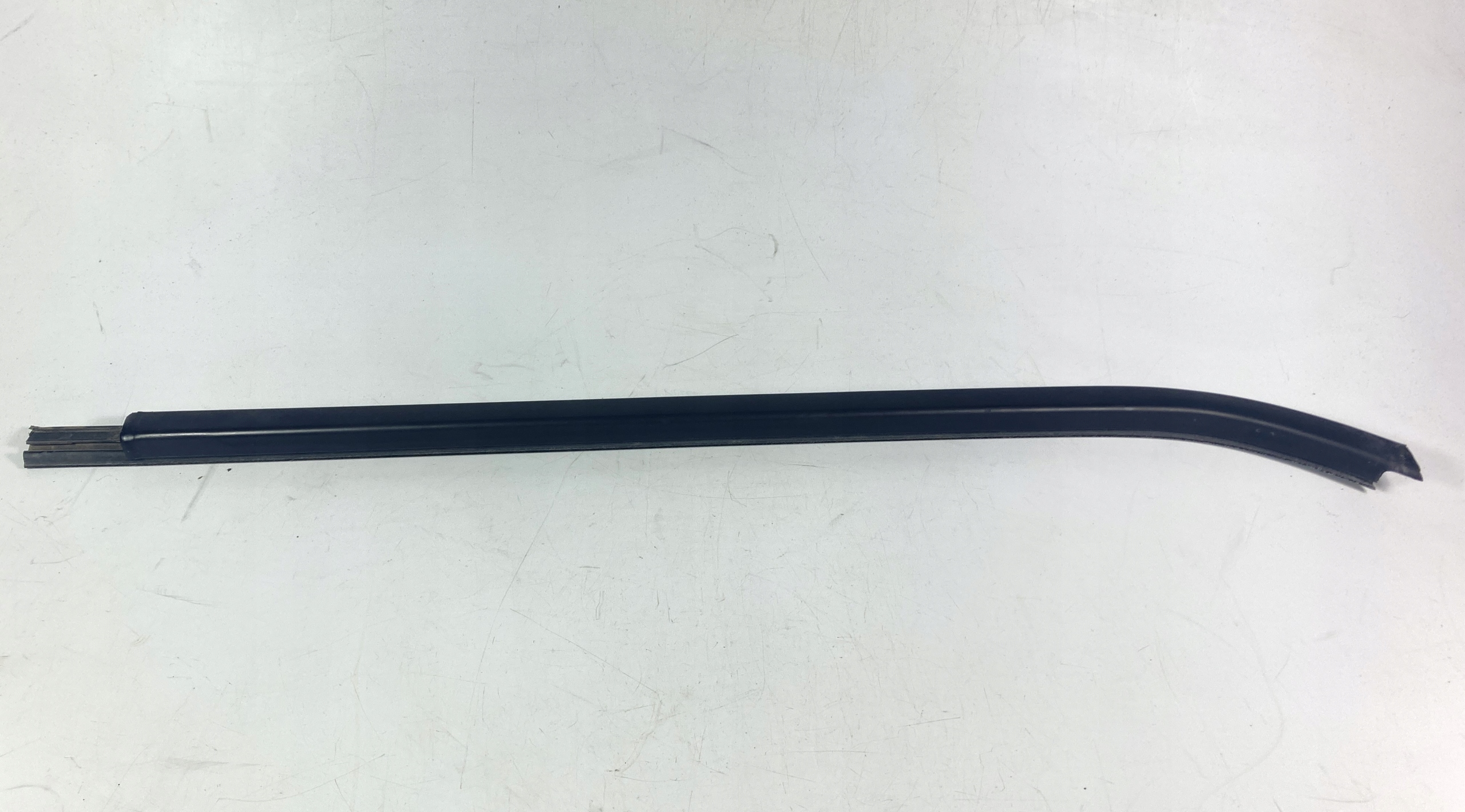 Jeep Wrangler JL gasket uszczelki left front 2021-26
