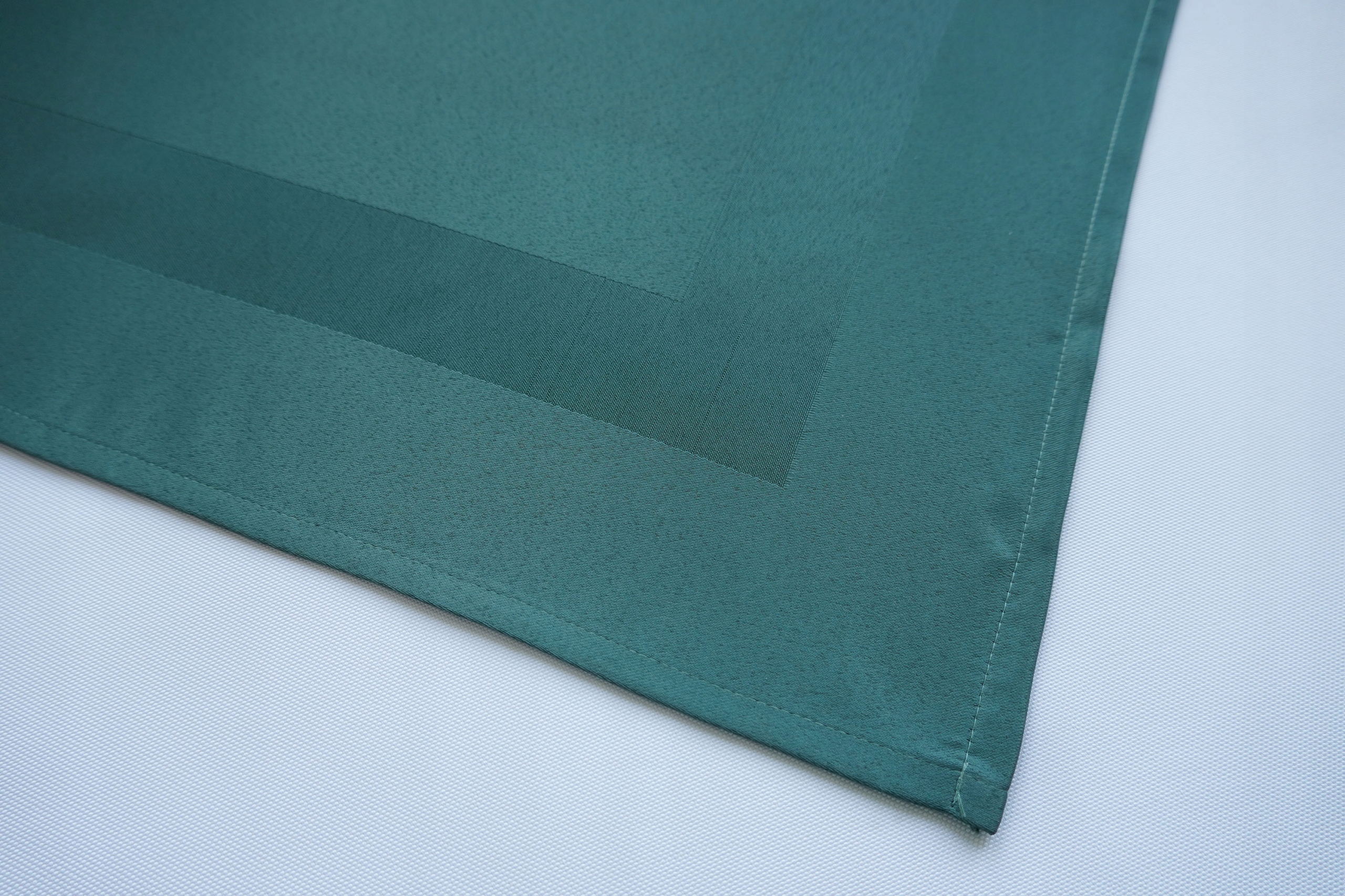 

Mg Nakładka serweta zgaszona Zieleń But 80x80