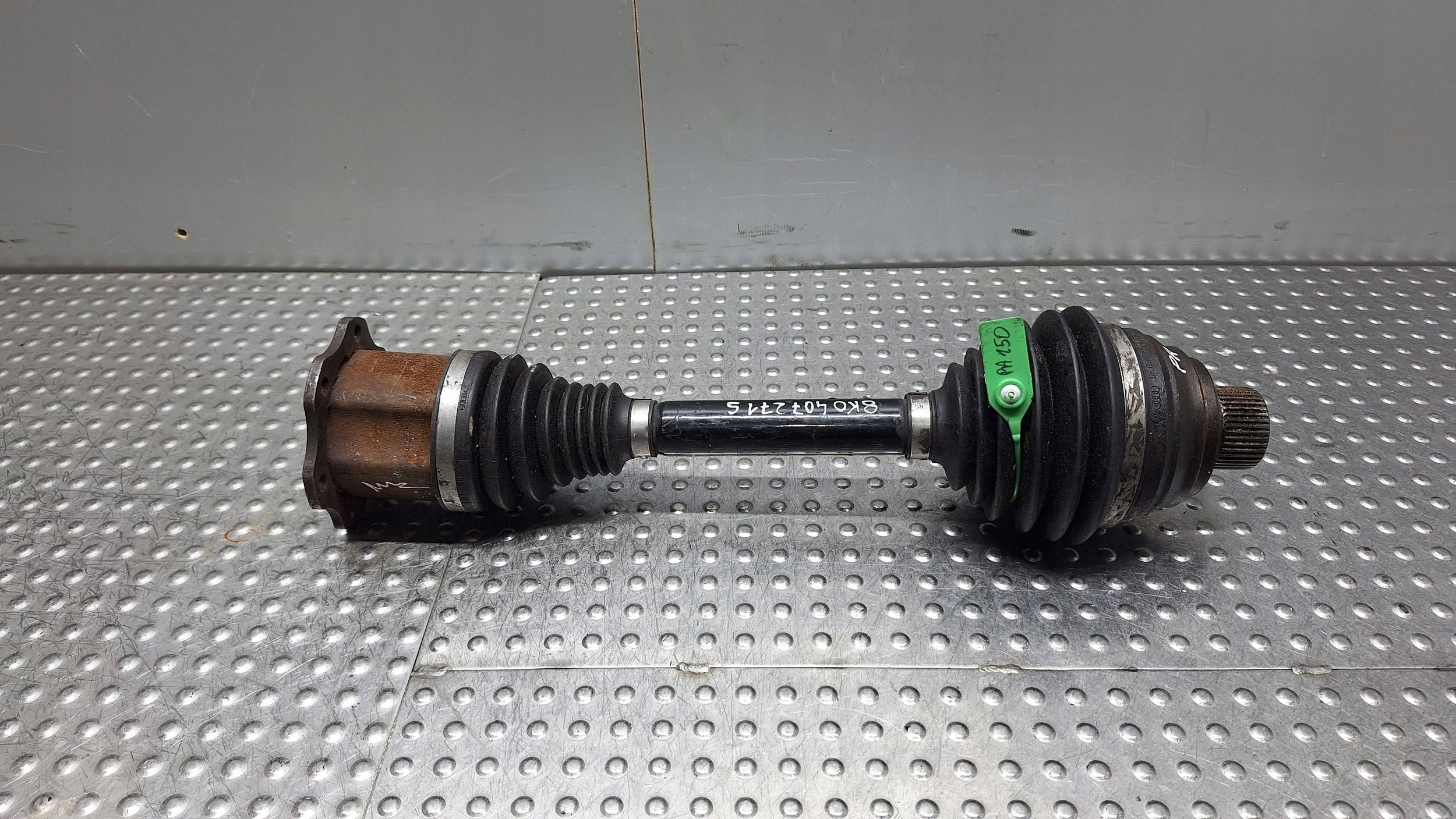 semi-axis left front MULTITRONIC 8K0407271S AUDI A4 B8 A5 8T 2.7 TDI