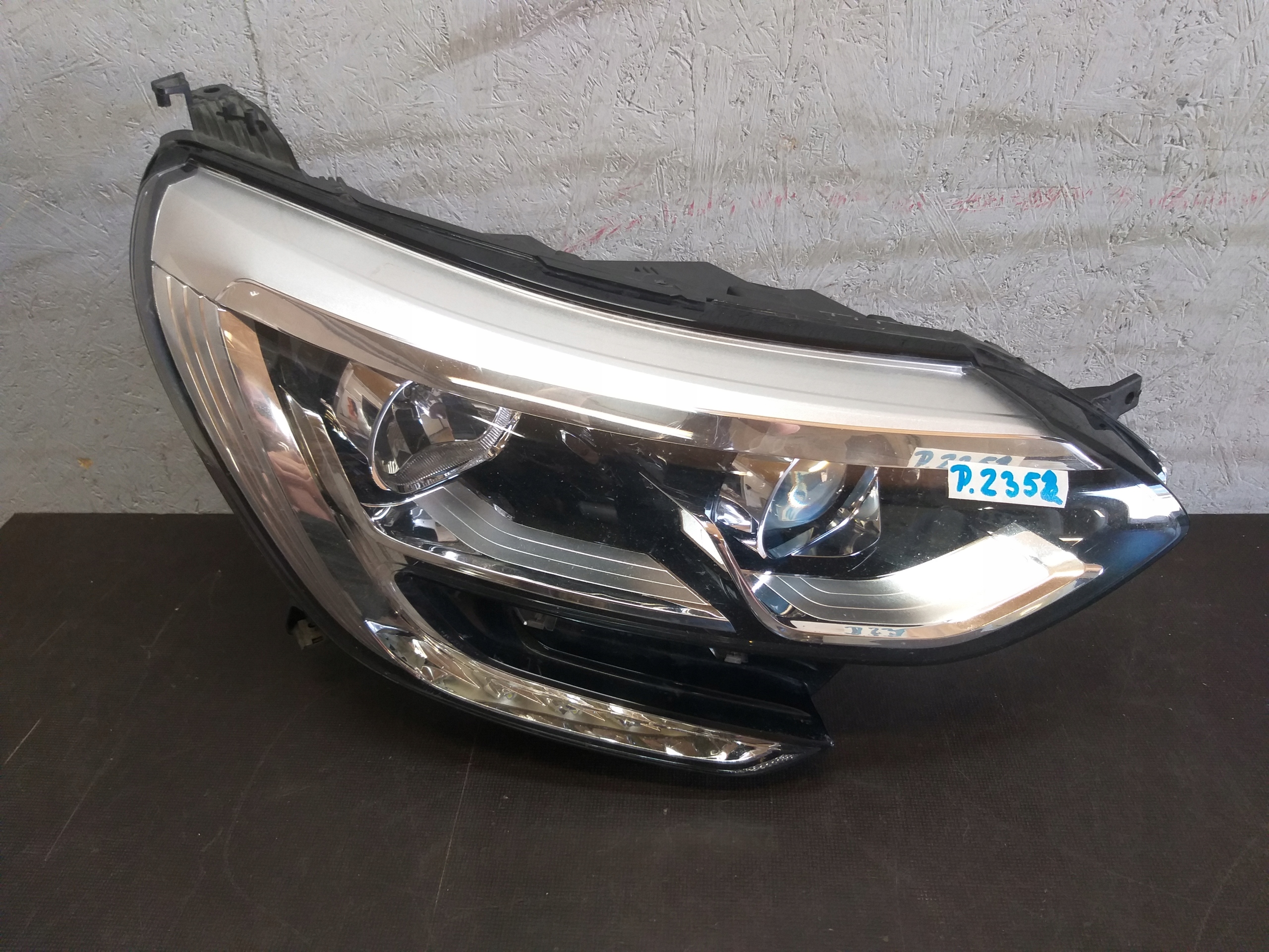 LIGHT LIGHTS FRONT RENAULT MEGANE IV 4 LENS LED
