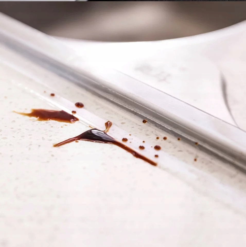 TAŚMA USZCZELNIAJĄCA UMYWALKI WANNY 2cm/5METRÓW EAN (GTIN) 5904824399836