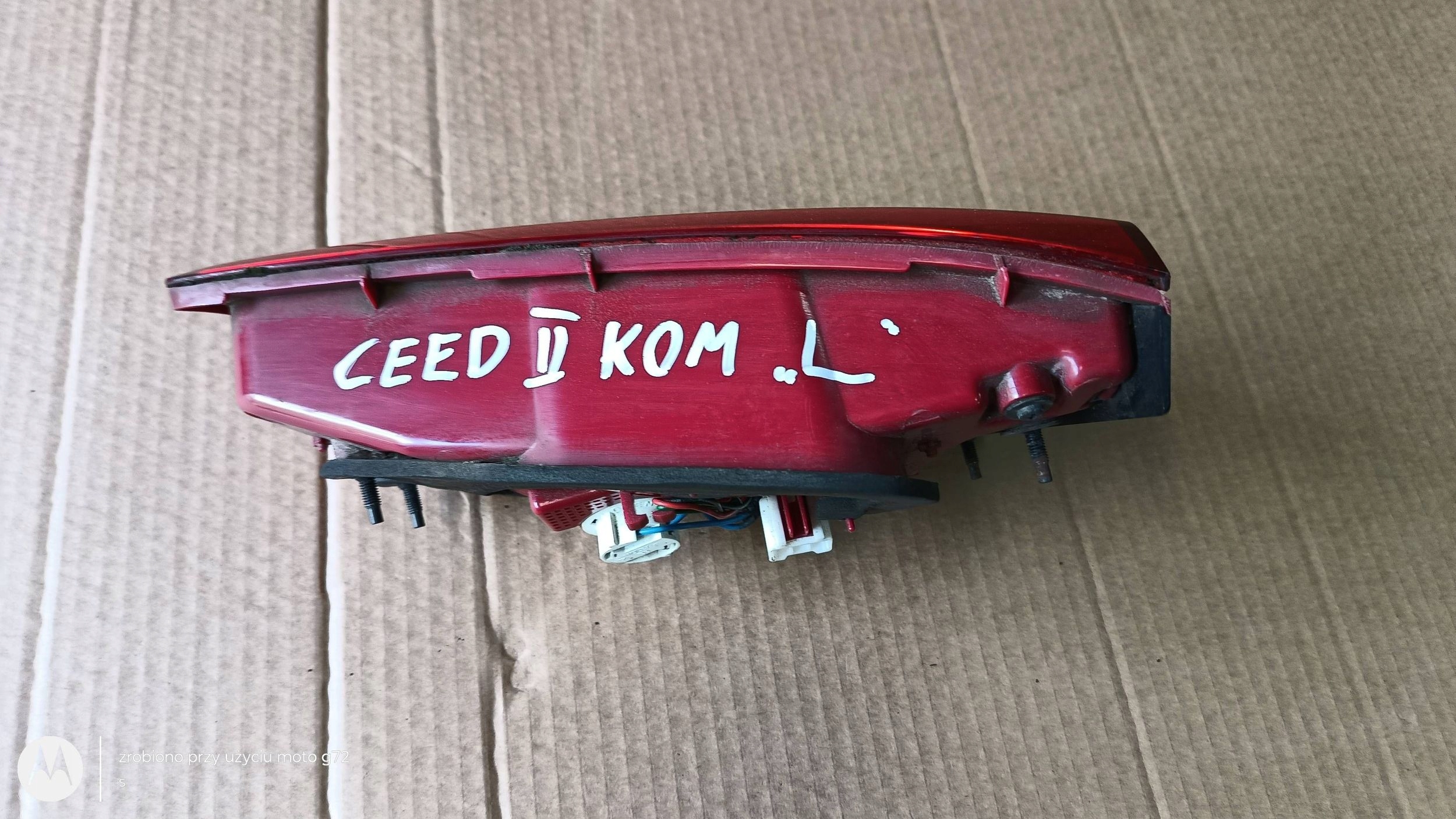KIA CEED II KOMBI light bonnet left rear part LED 92403-A23 2012