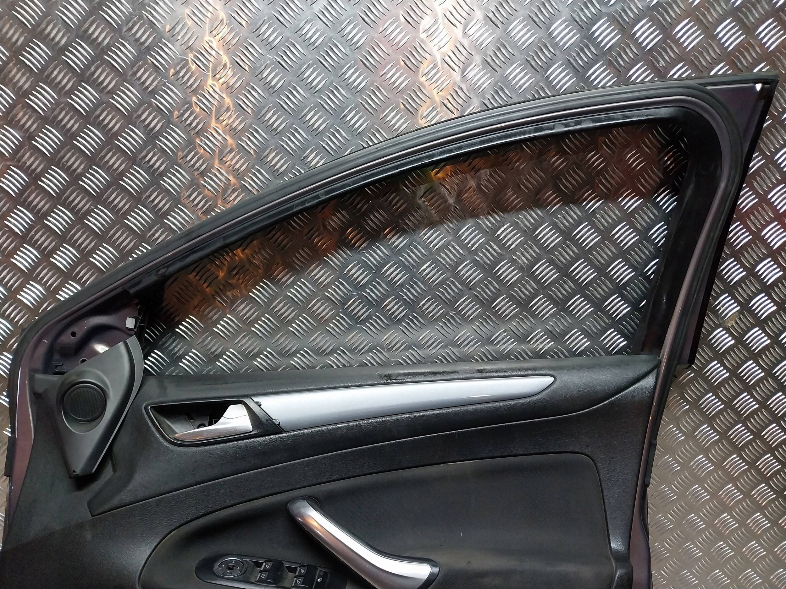 door front right FORD MONDEO MK4 08