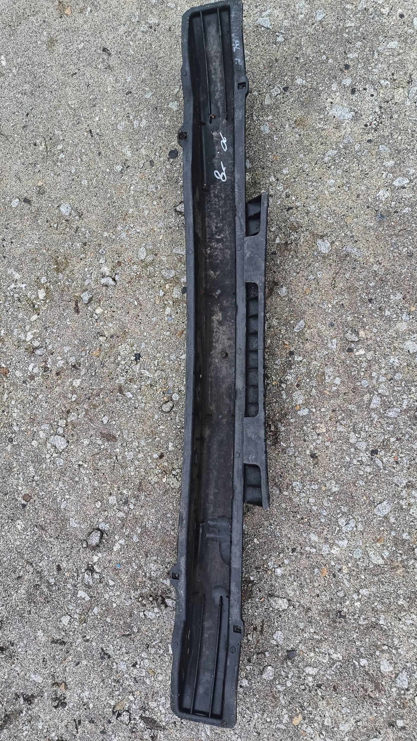 KIA CARNIVAL and LIFT 01-06 bumper support front 0K55X50071