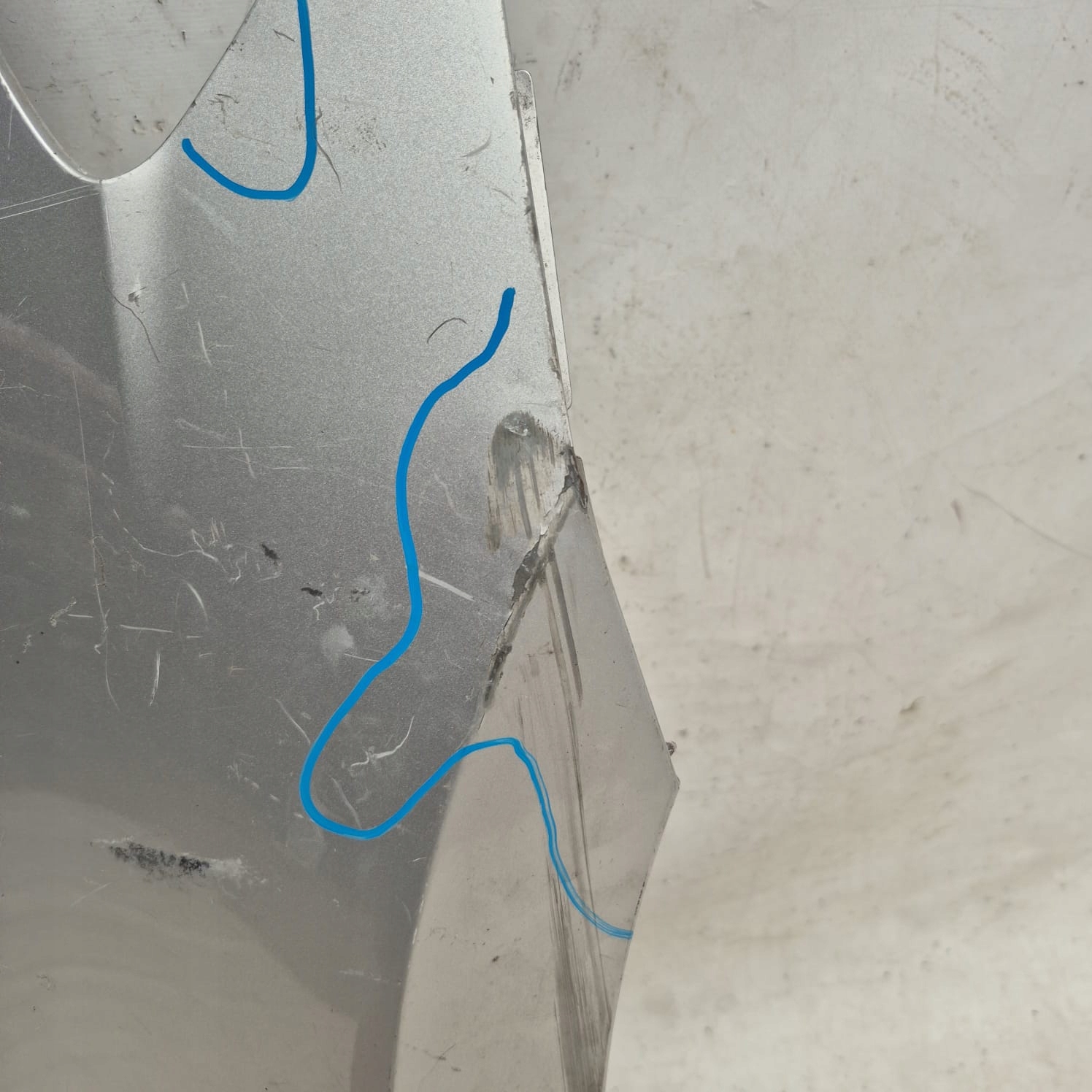 VW GOLF SPORTSVAN 14-20 fender front front right
