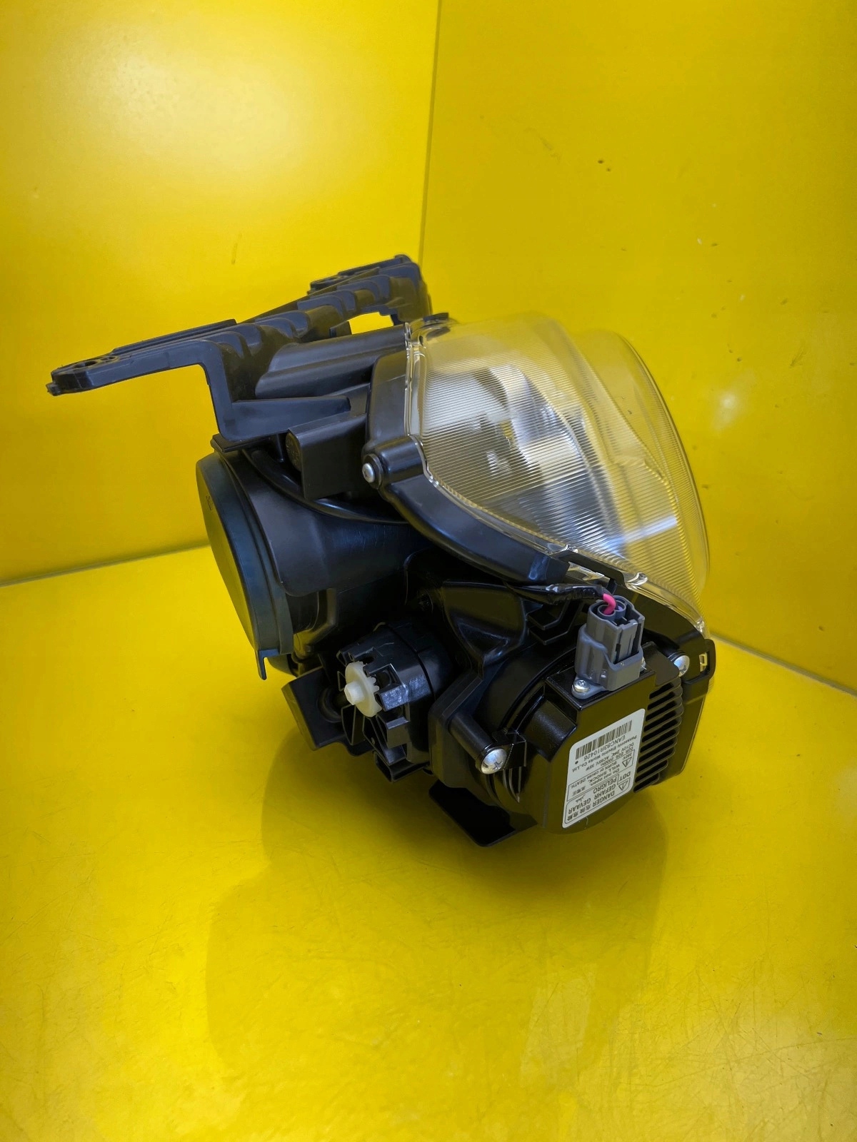 light right front Nissan Juke Xenon Lift 14