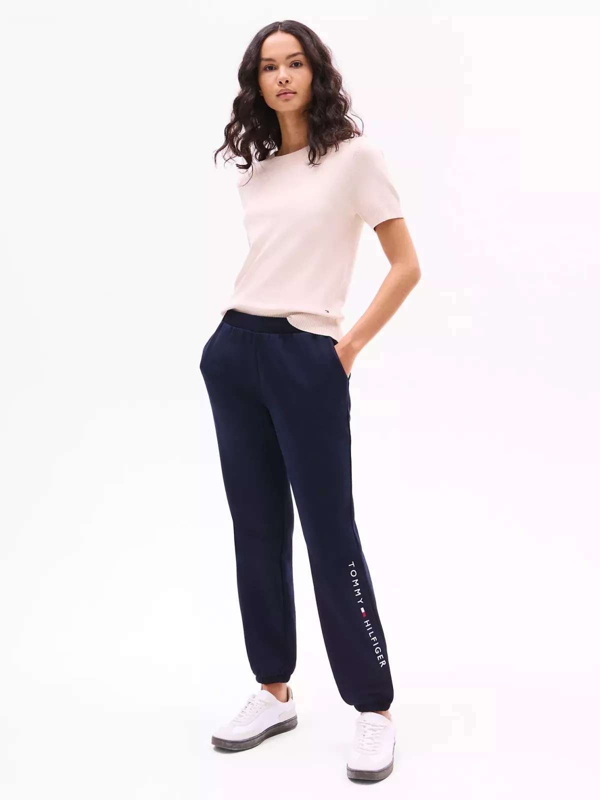 Tommy Hilfiger dámské tepláky Embroidered tmavě modré L