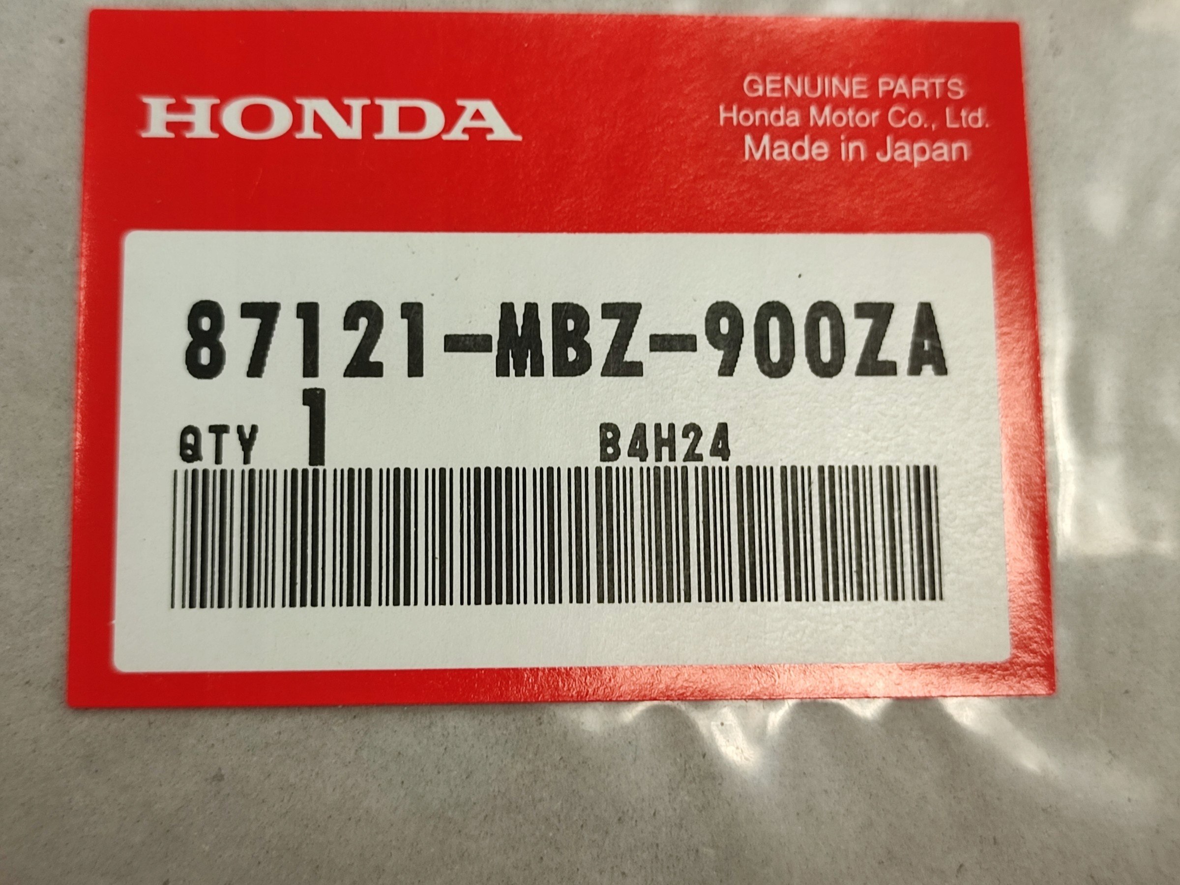 NAKLEJKA "HORNET" NA BAK HONDA CB600F HORNET 2001 ORYG 87121MBZ900ZA Producent Honda OE