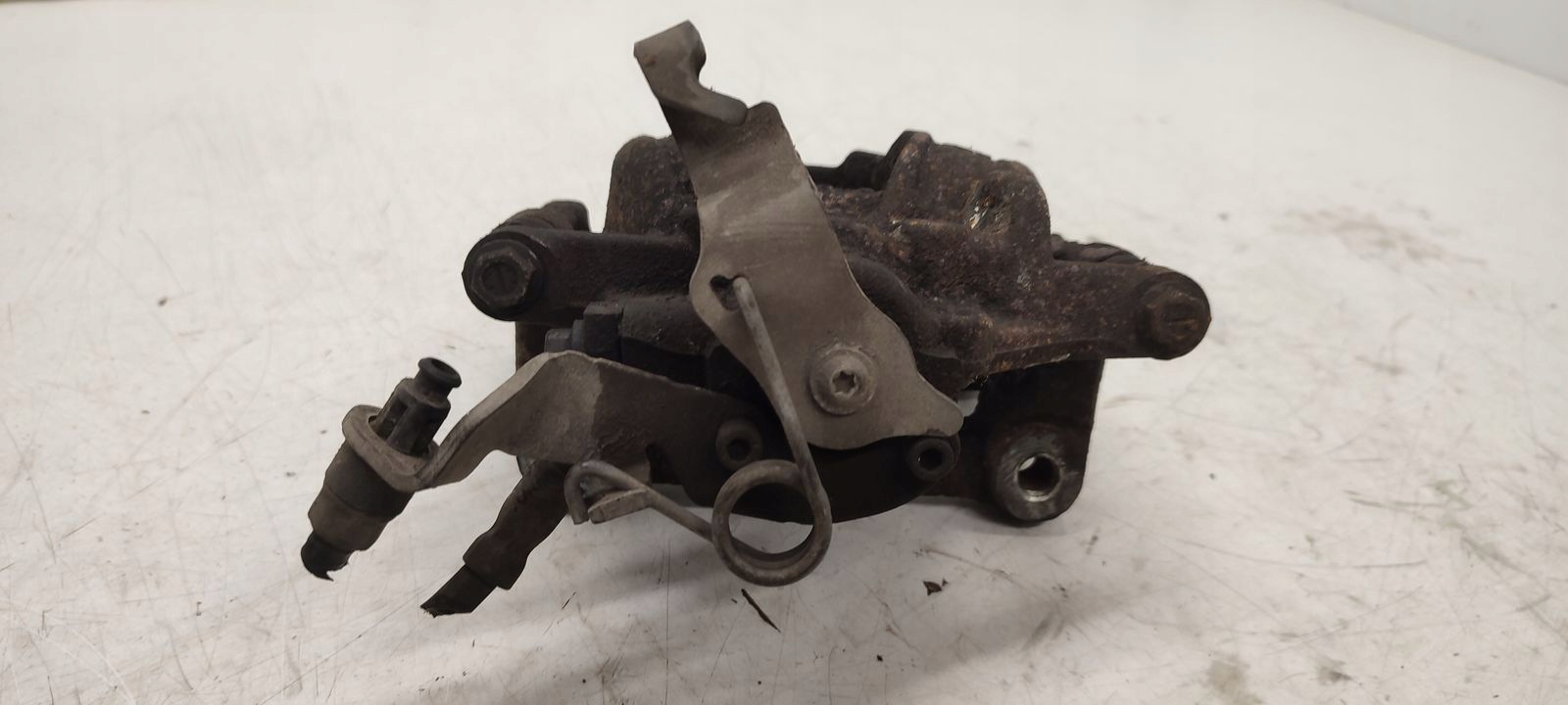 caliper rear part rear right VW Crafter II 2,0 TDI DAV