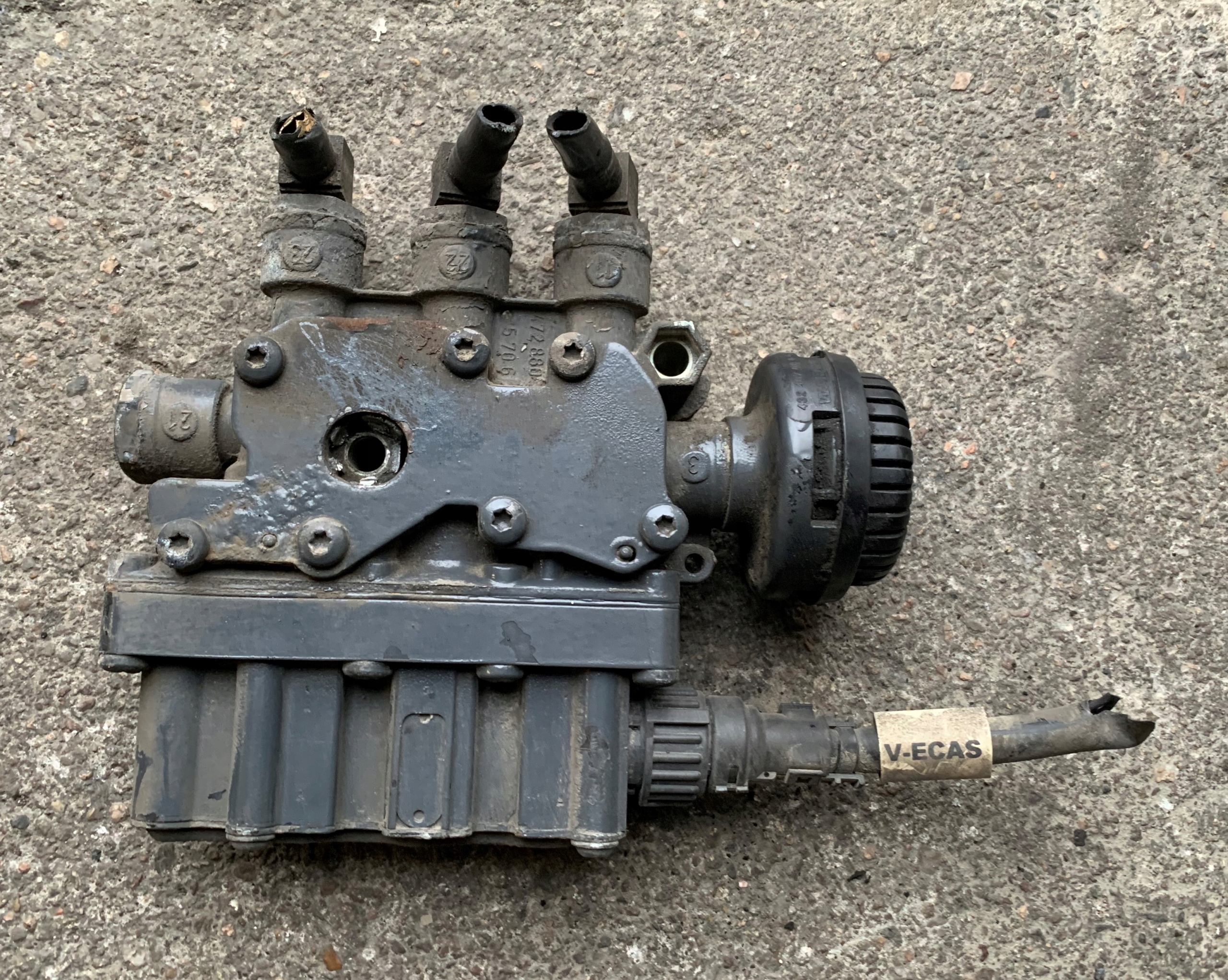 1343255 - DAF XF 105 95 CF КЛАПАН КОНТРОЛЛЕР ECAS ПОДУШКИ